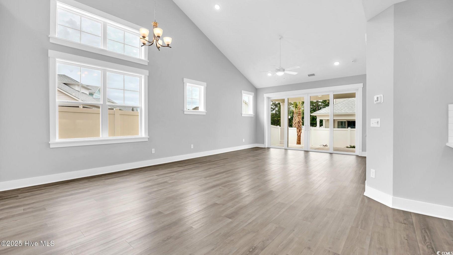 1975 Indigo Cove Way Property Photo 4