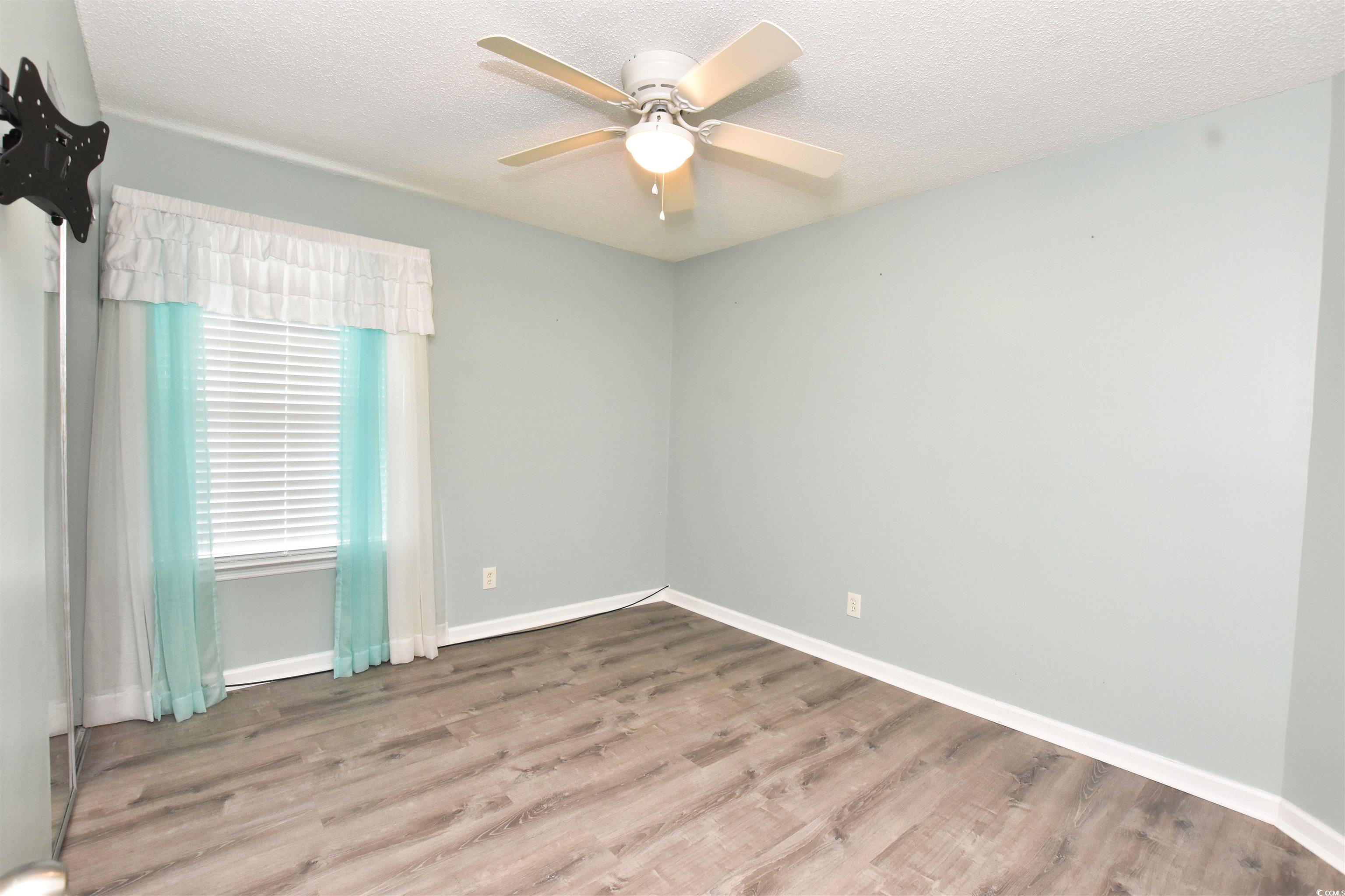 8862 Duckview Dr. Property Photo 9