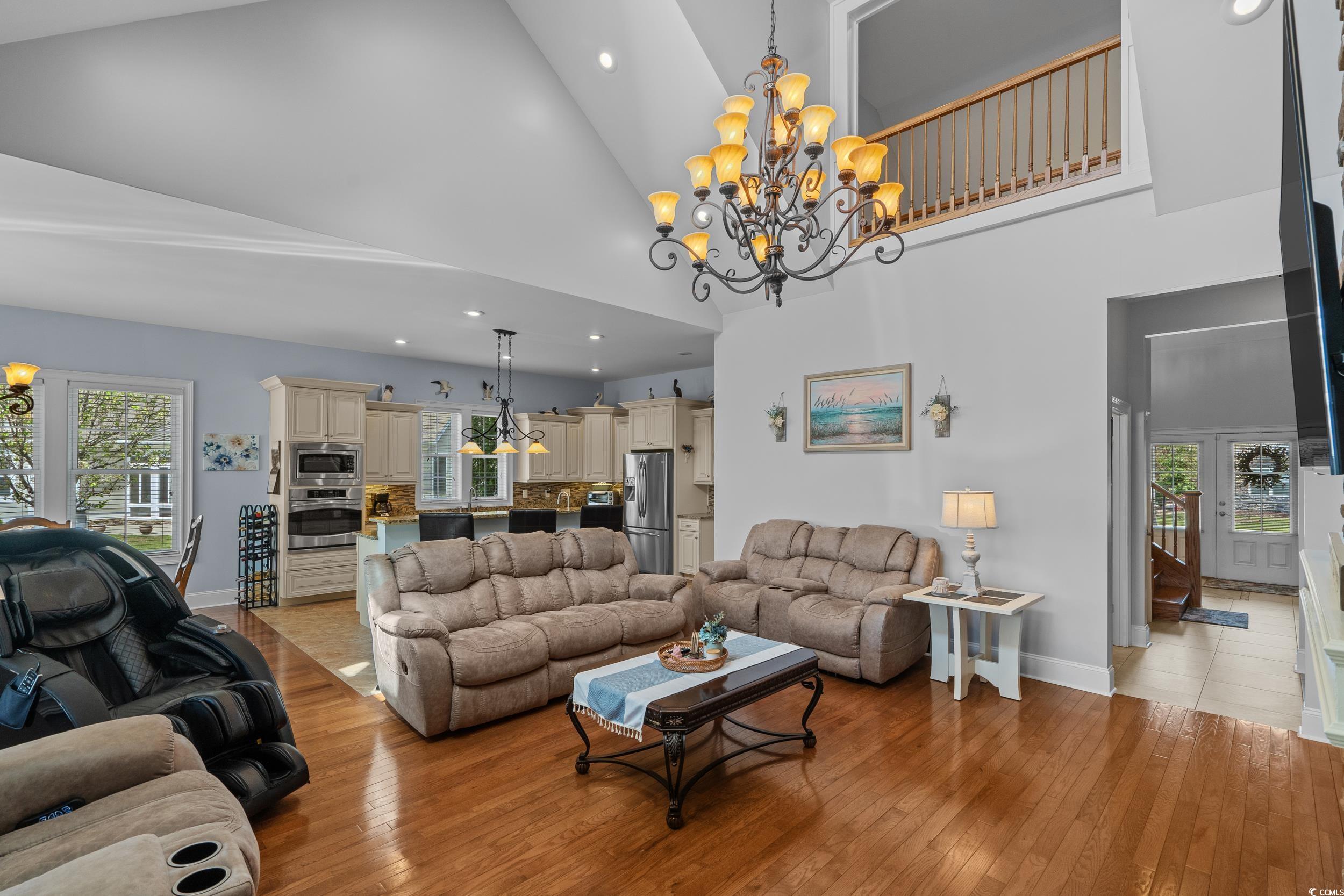 416 Seabury Ln. Property Photo 8