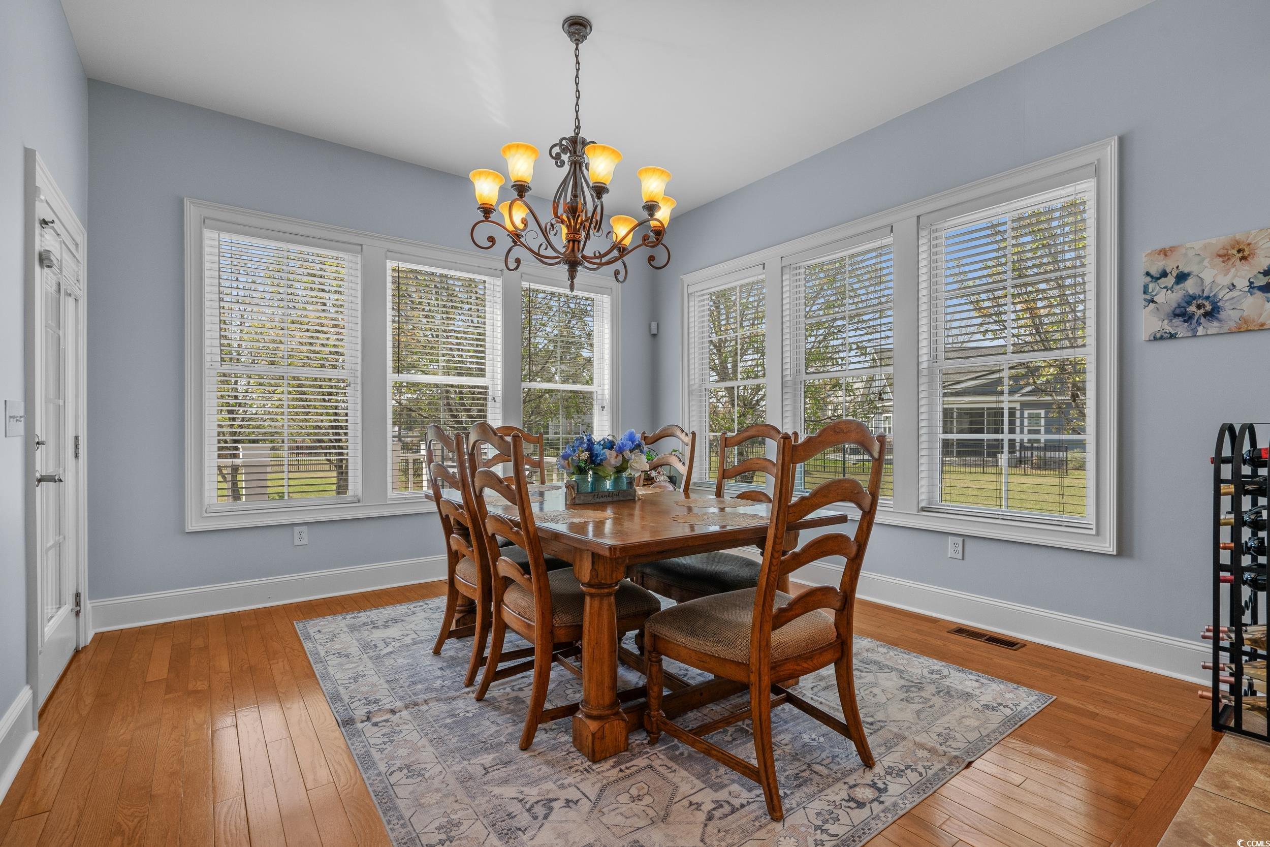 416 Seabury Ln. Property Photo 9