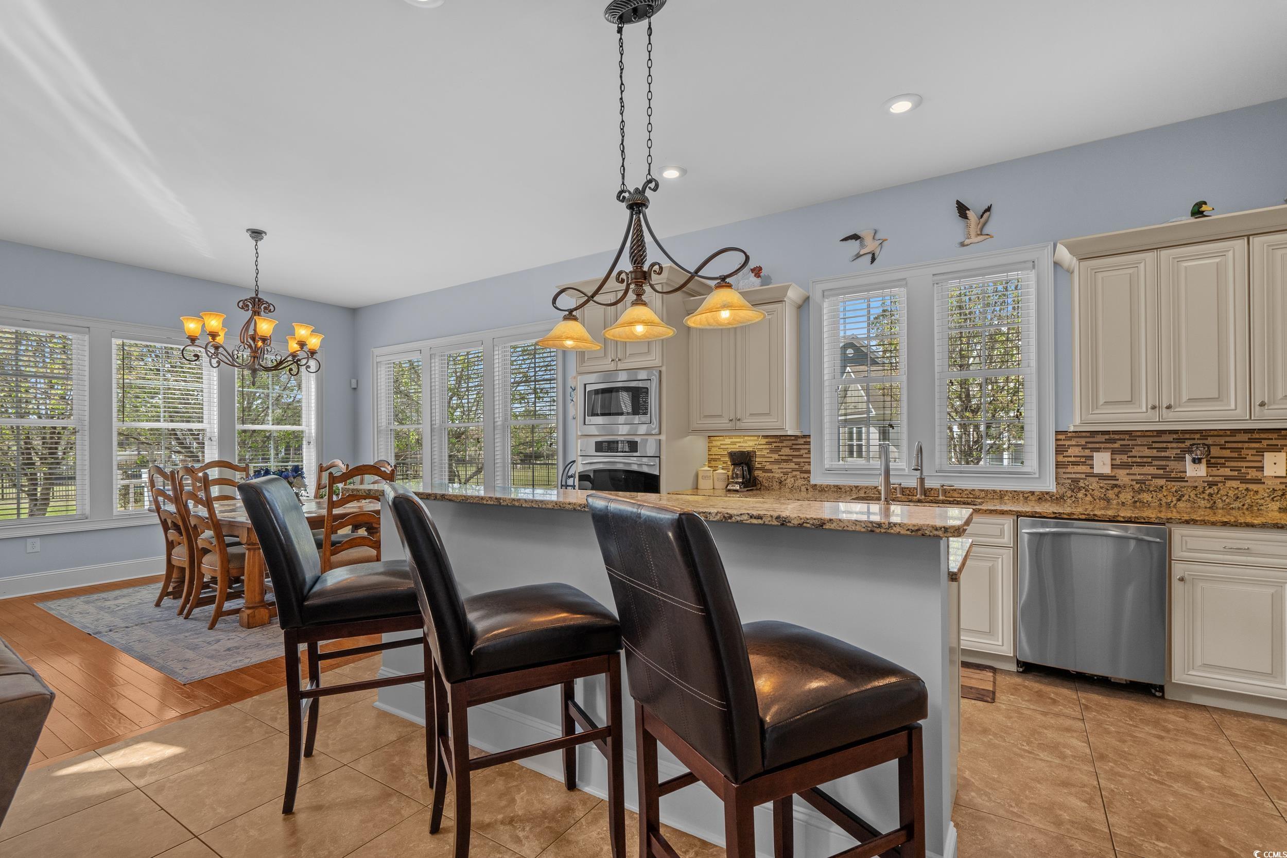 416 Seabury Ln. Property Photo 10