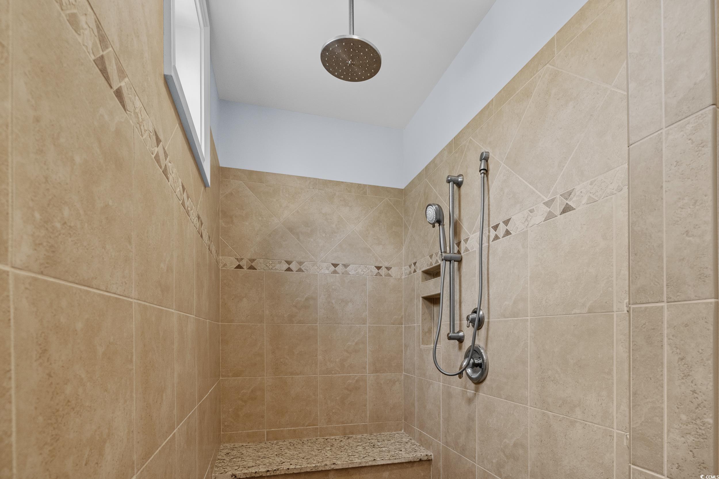 416 Seabury Ln. Property Photo 22