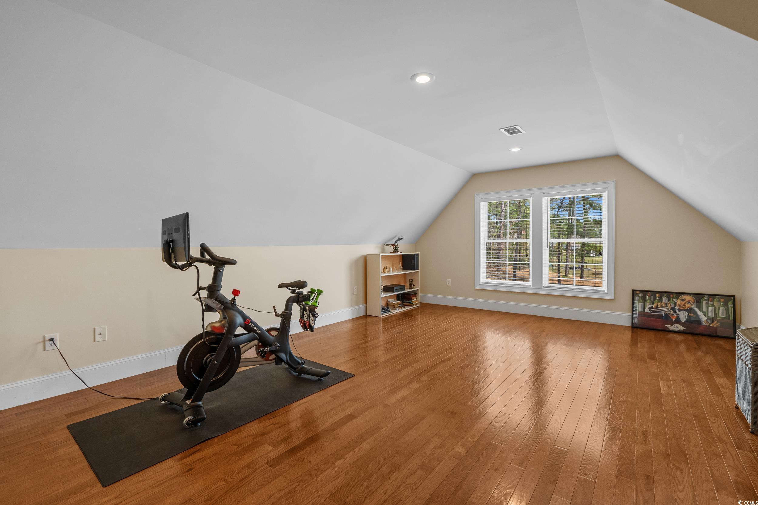 416 Seabury Ln. Property Photo 30