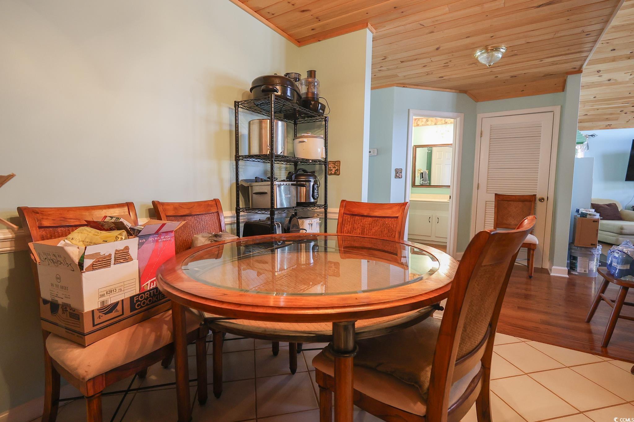 5865 Creekside Dr. Property Photo 13