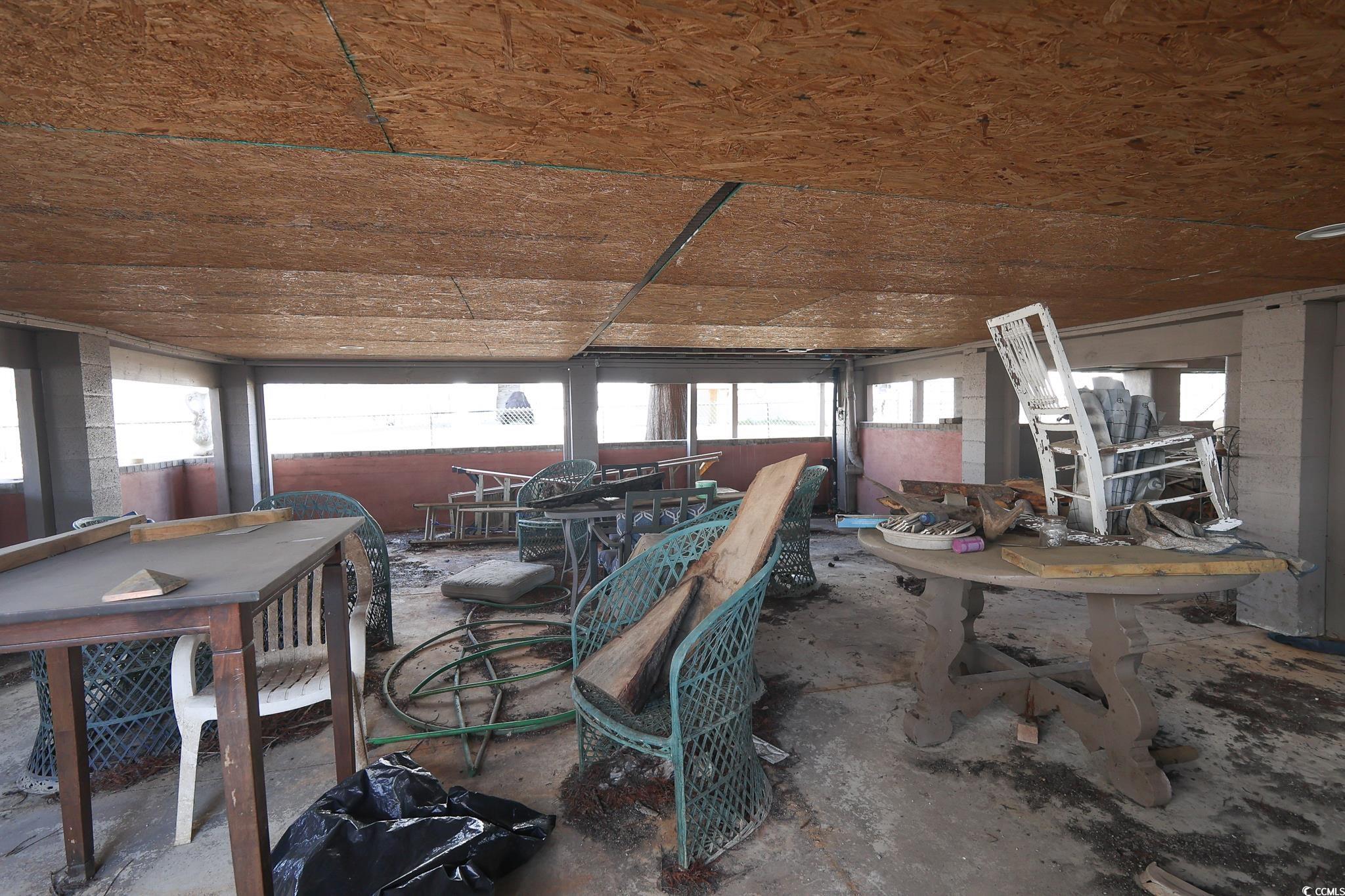 5865 Creekside Dr. Property Photo 35