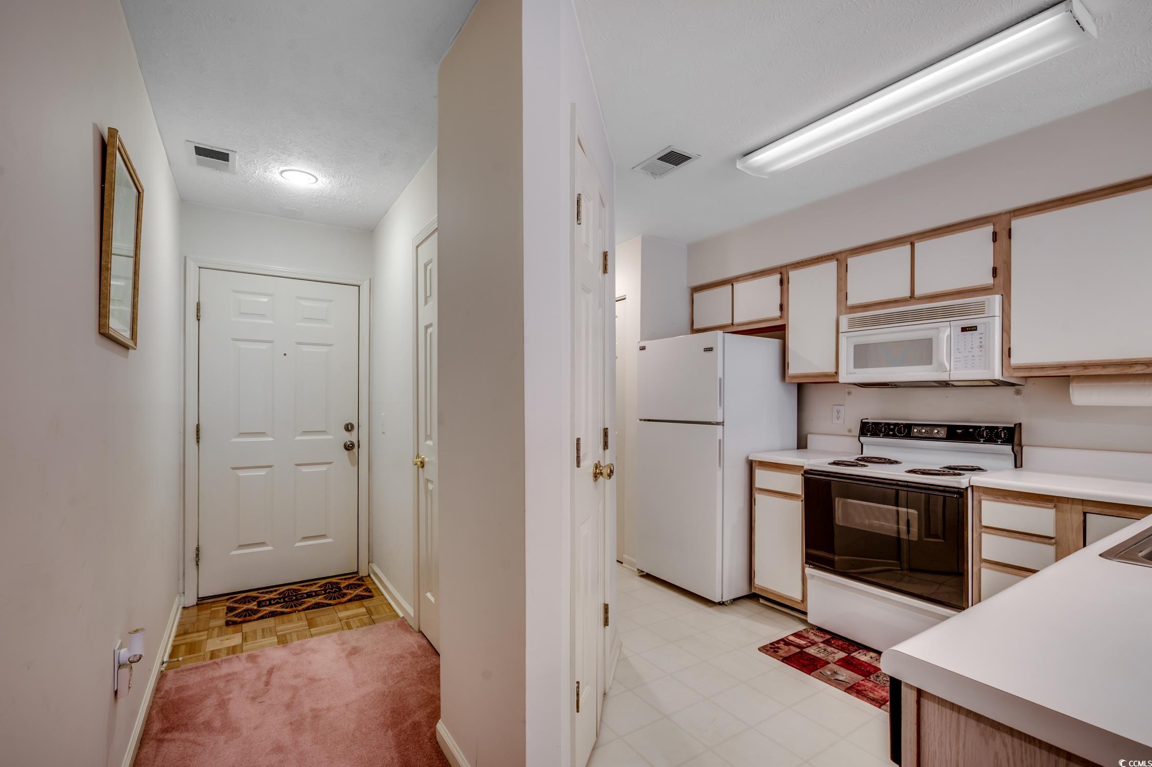 608 Waterway Village Blvd Property Photo 6