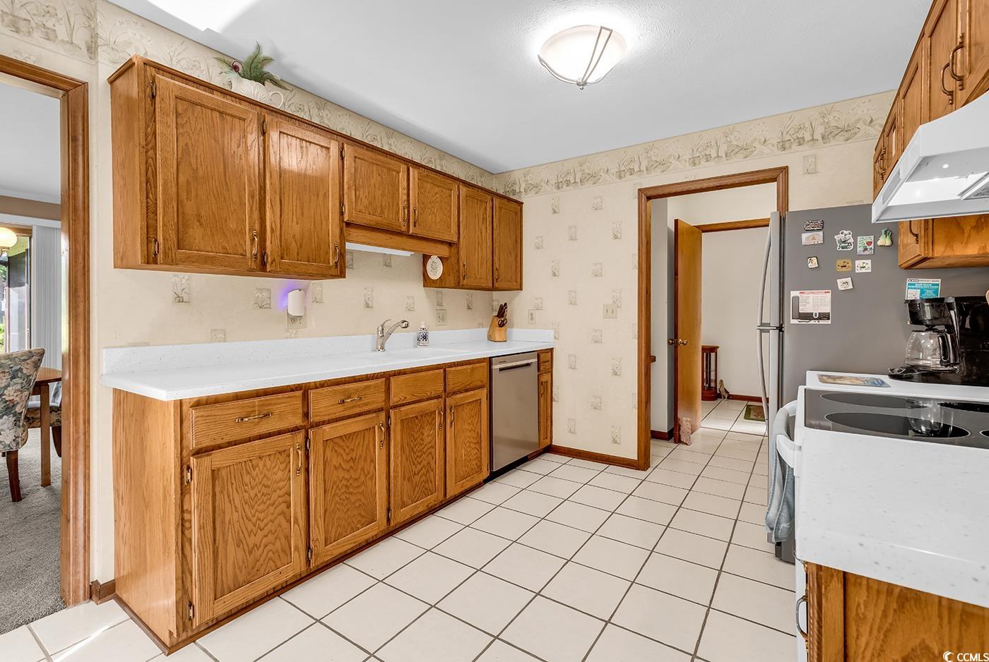 903 Plantation Dr. Property Photo 3