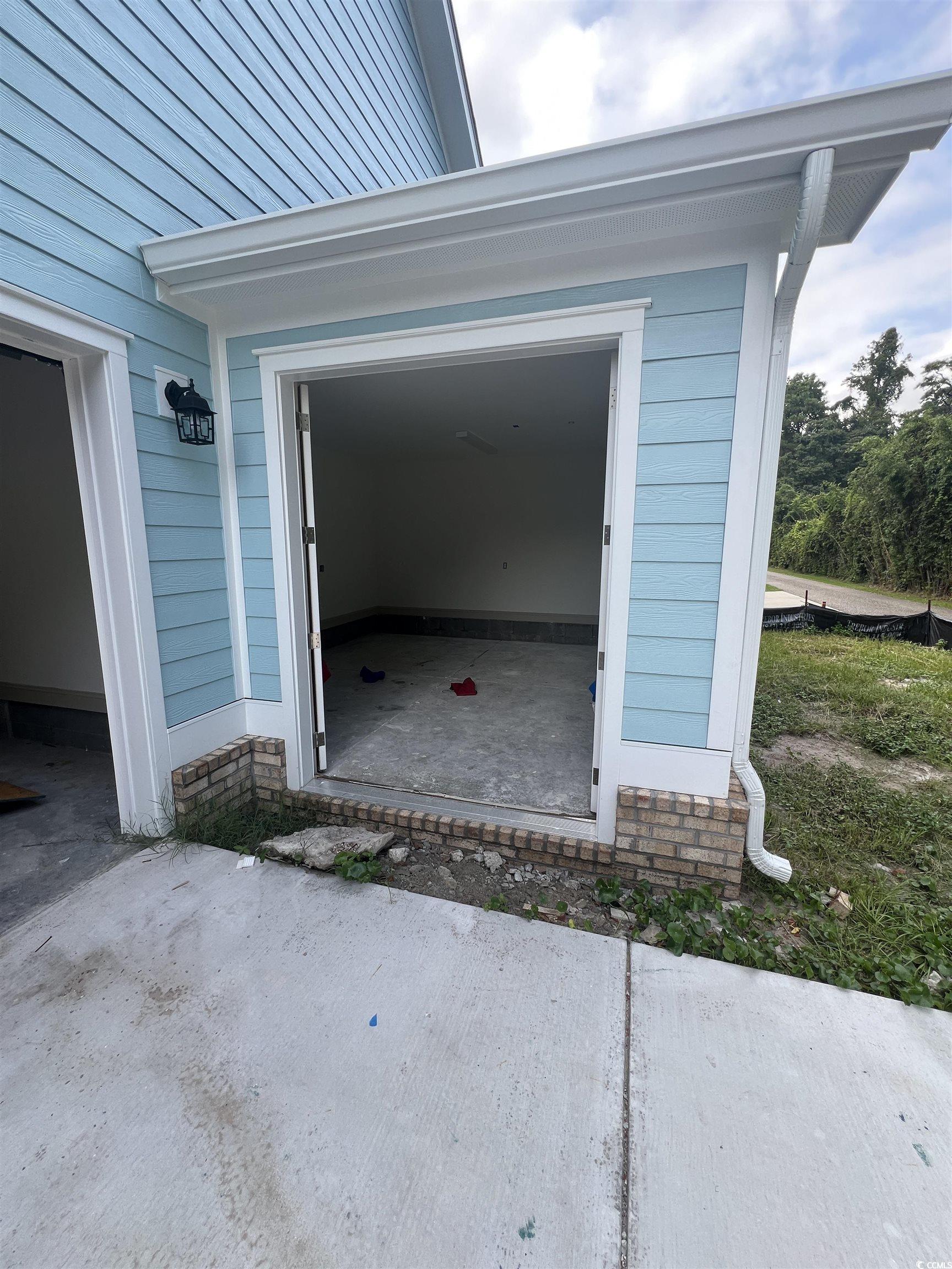 1521 James Island Dr. Property Photo 4