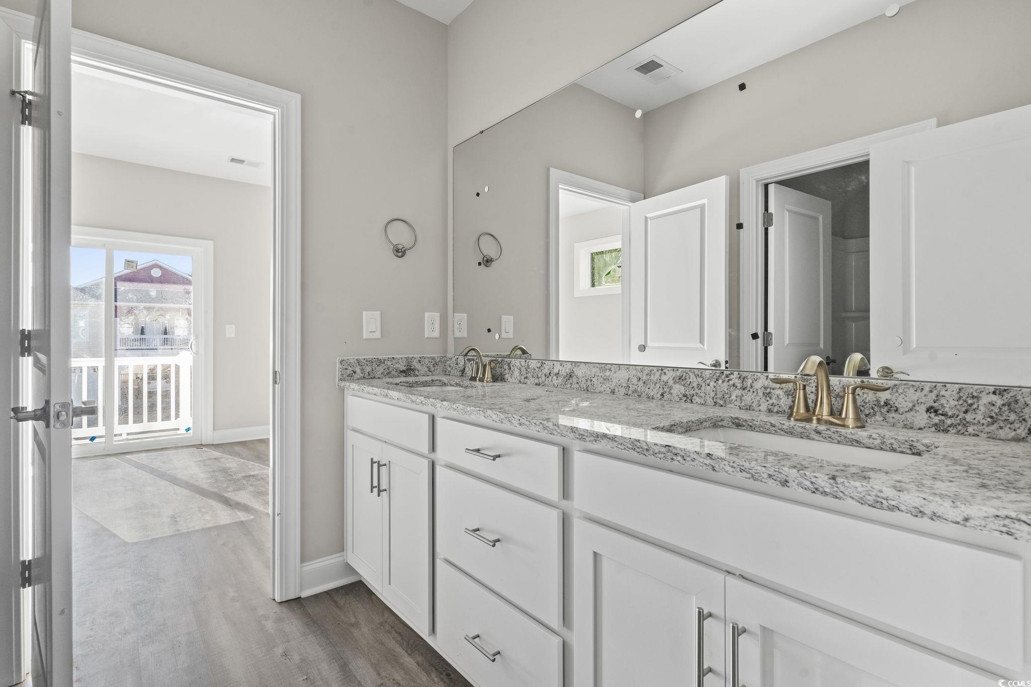 410 5th Ave. S Property Photo 10