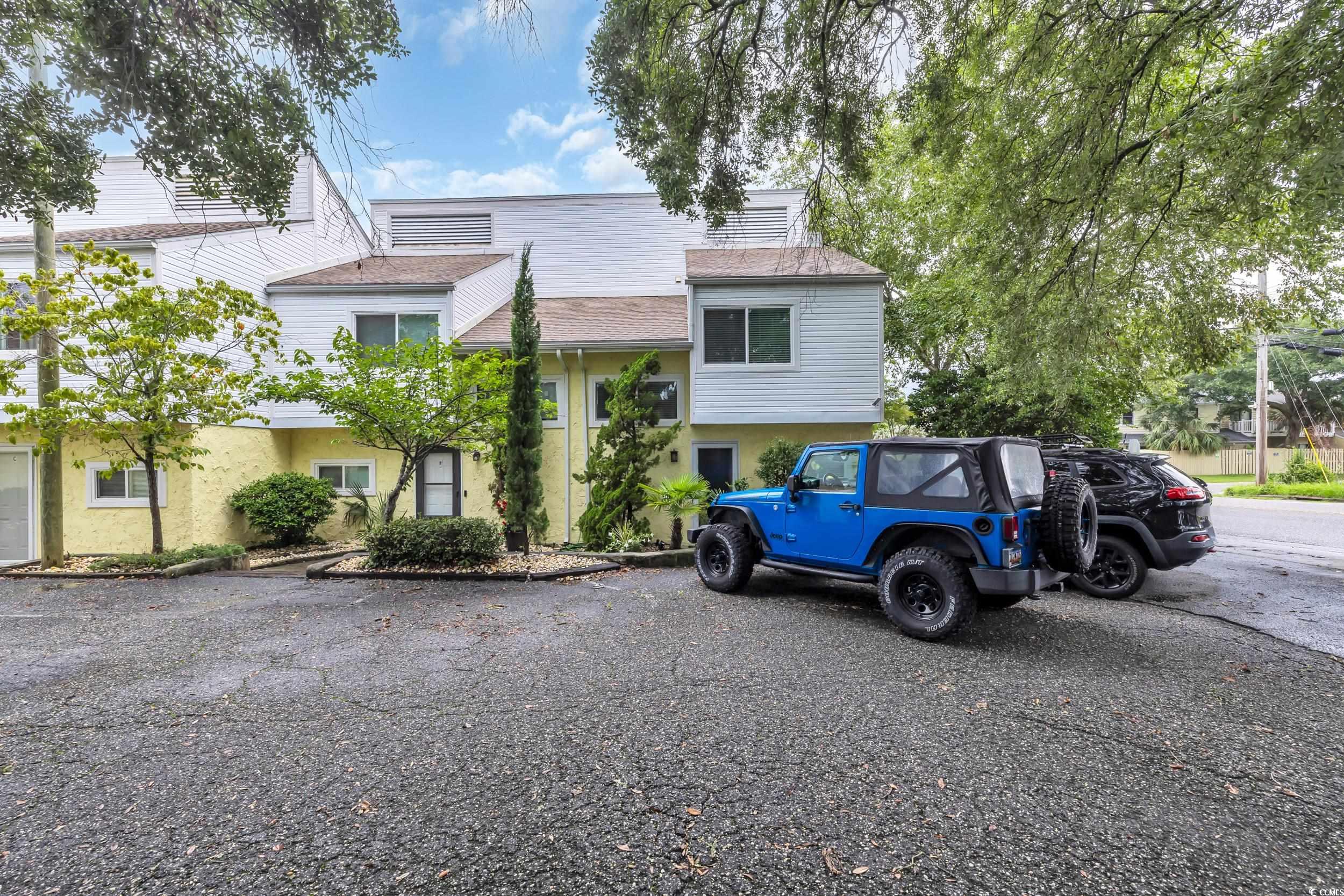 1701 Yaupon Dr. Property Photo 1