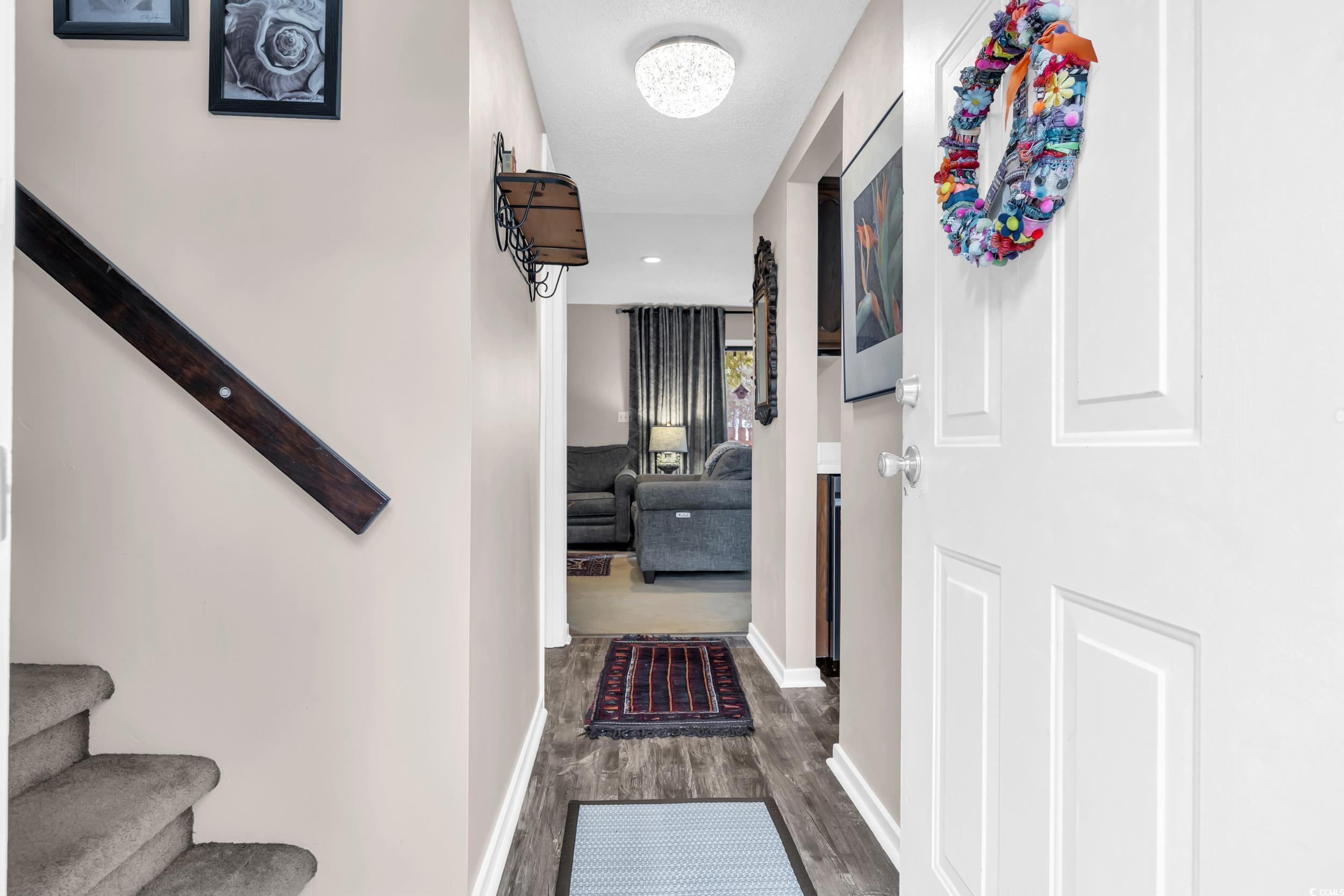 1701 Yaupon Dr. Property Photo 3