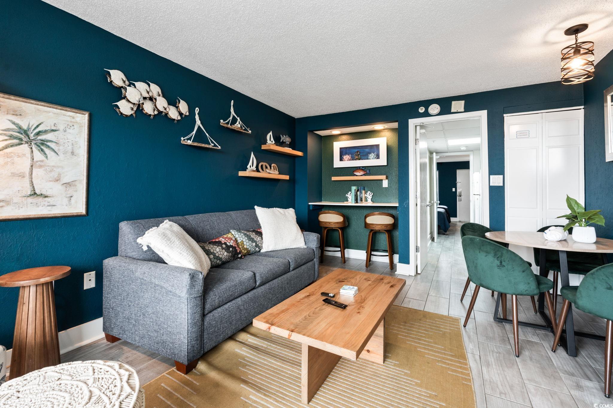 2300 N Ocean Blvd. Property Photo 8