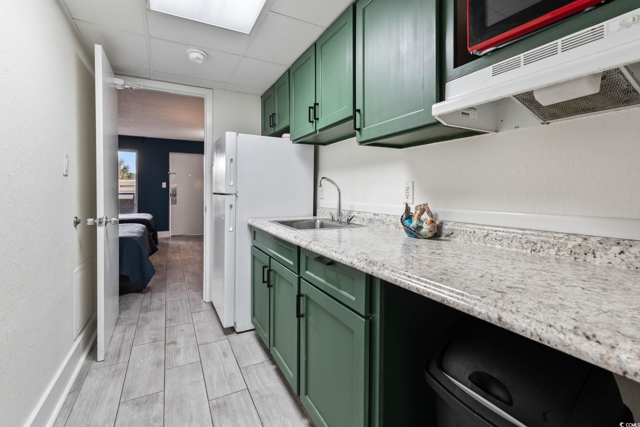 2300 N Ocean Blvd. Property Photo 24