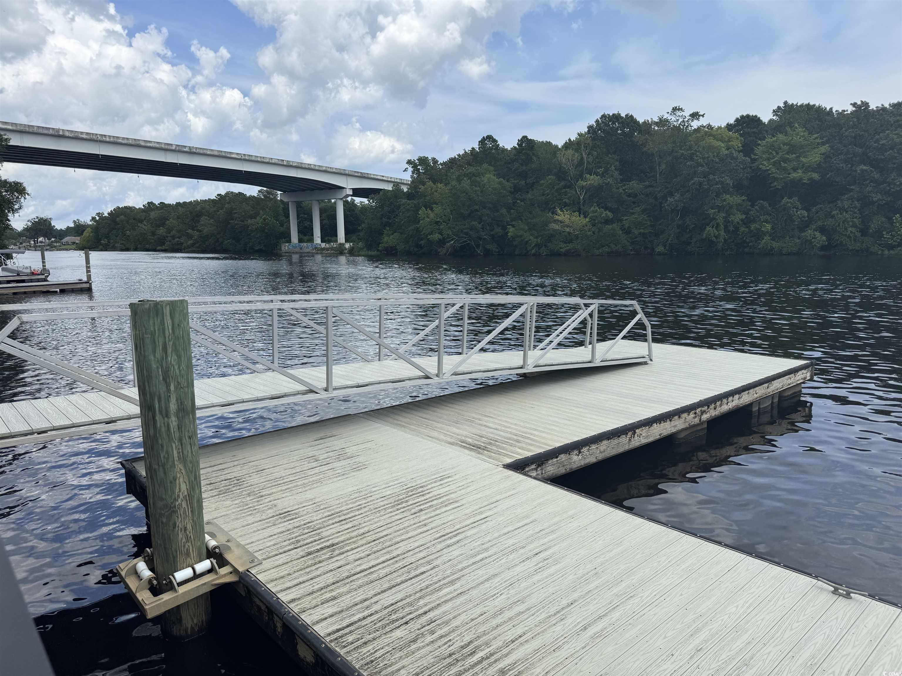 410 Harbour View Dr. Property Photo 5