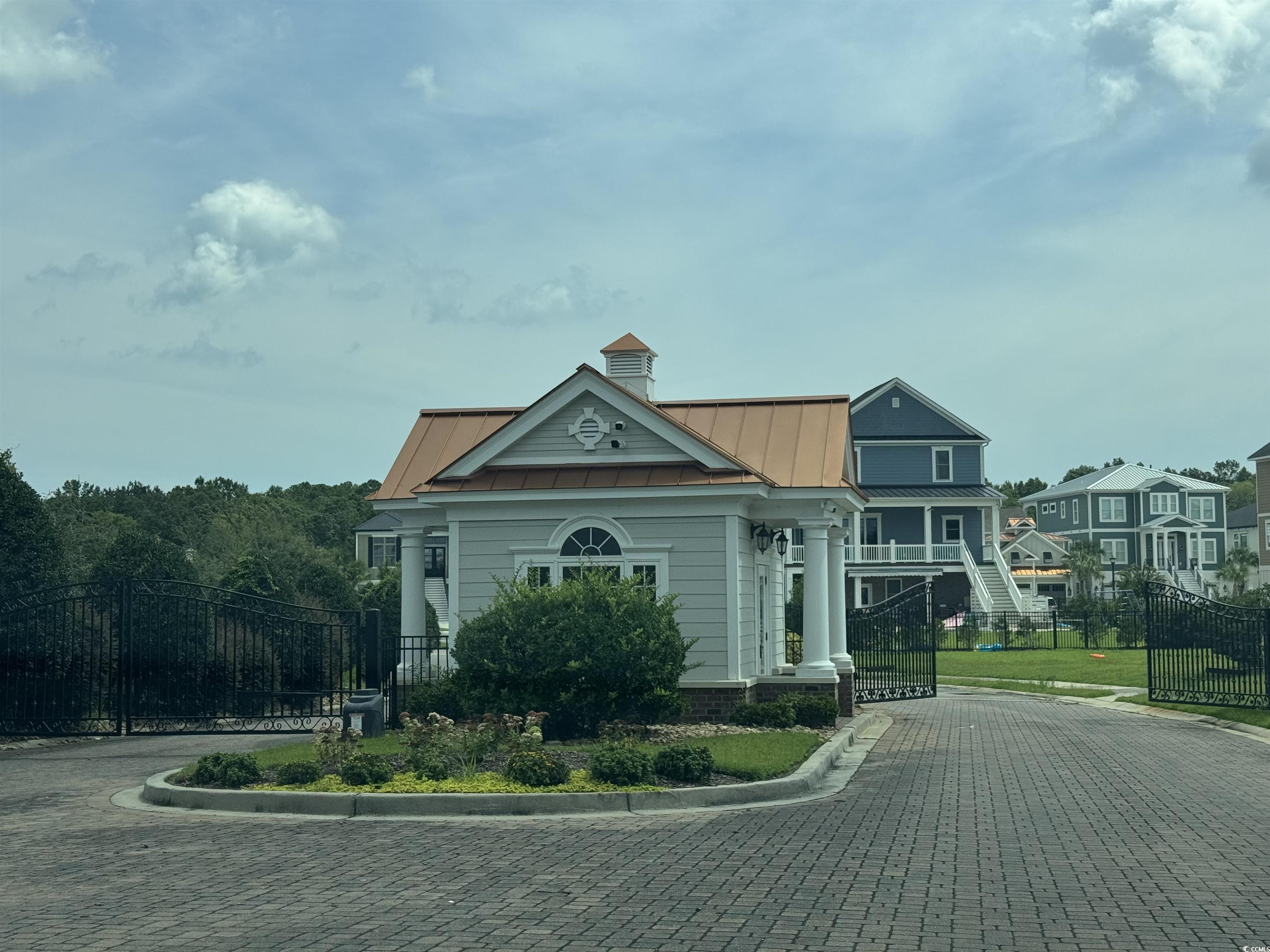 410 Harbour View Dr. Property Photo 7