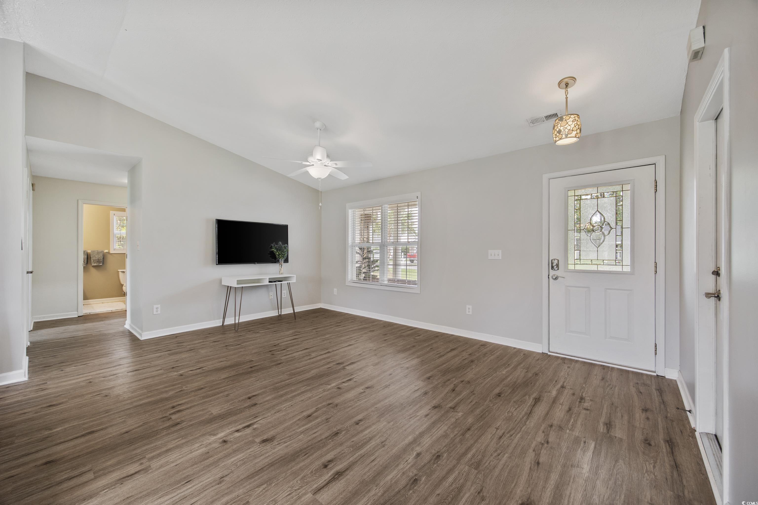 315 Kildare Ct. Property Photo 3