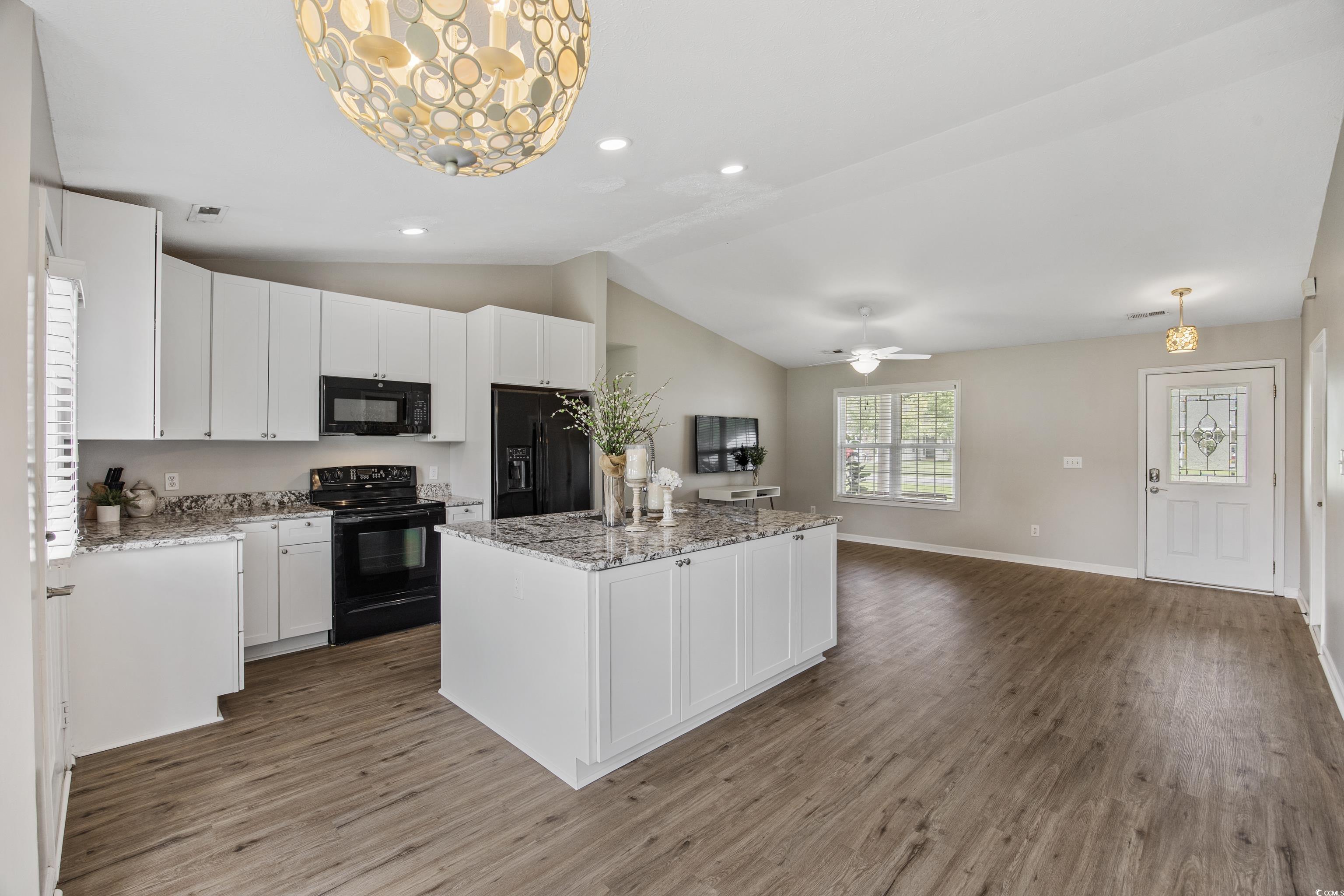 315 Kildare Ct. Property Photo 7