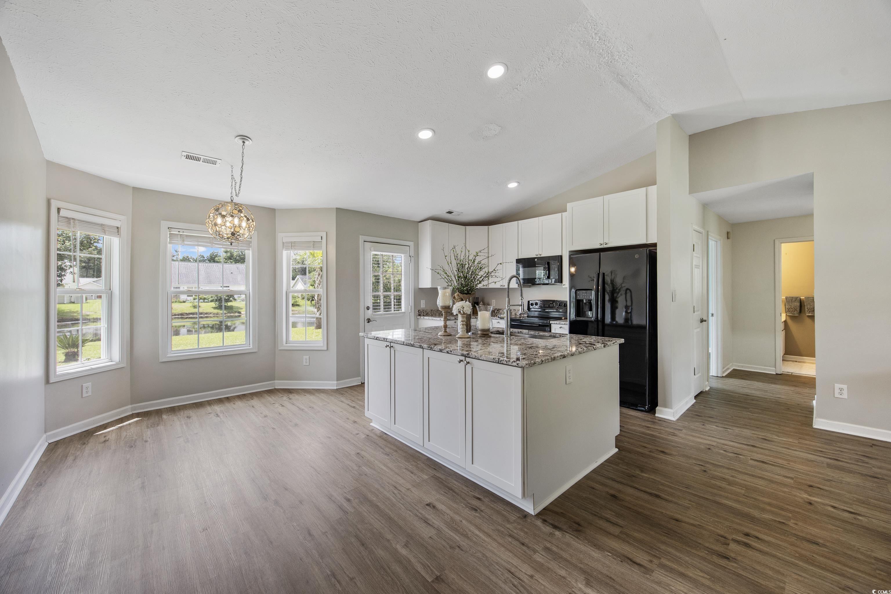 315 Kildare Ct. Property Photo 11