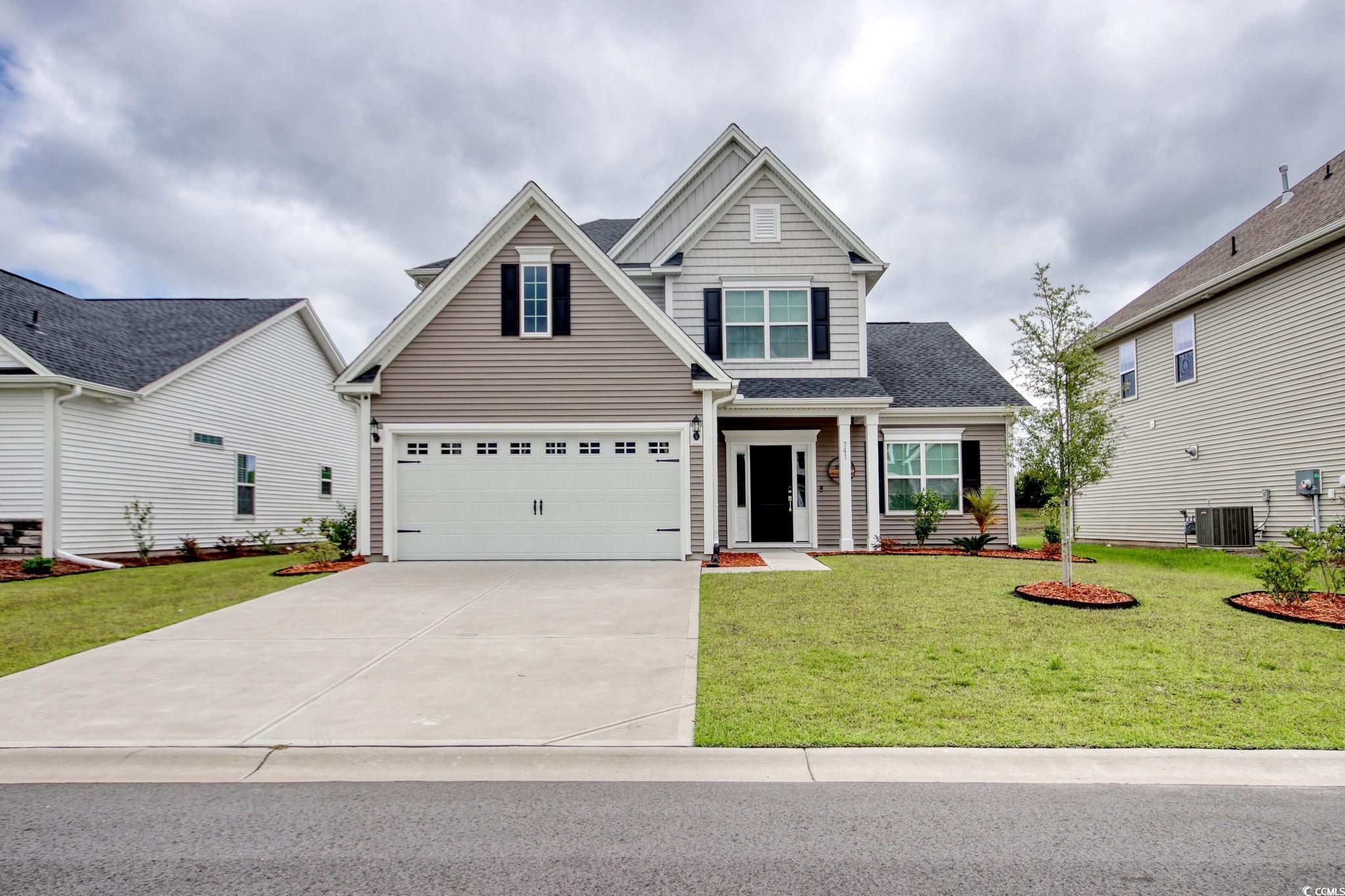 741 Enchantment Loop Property Photo 2