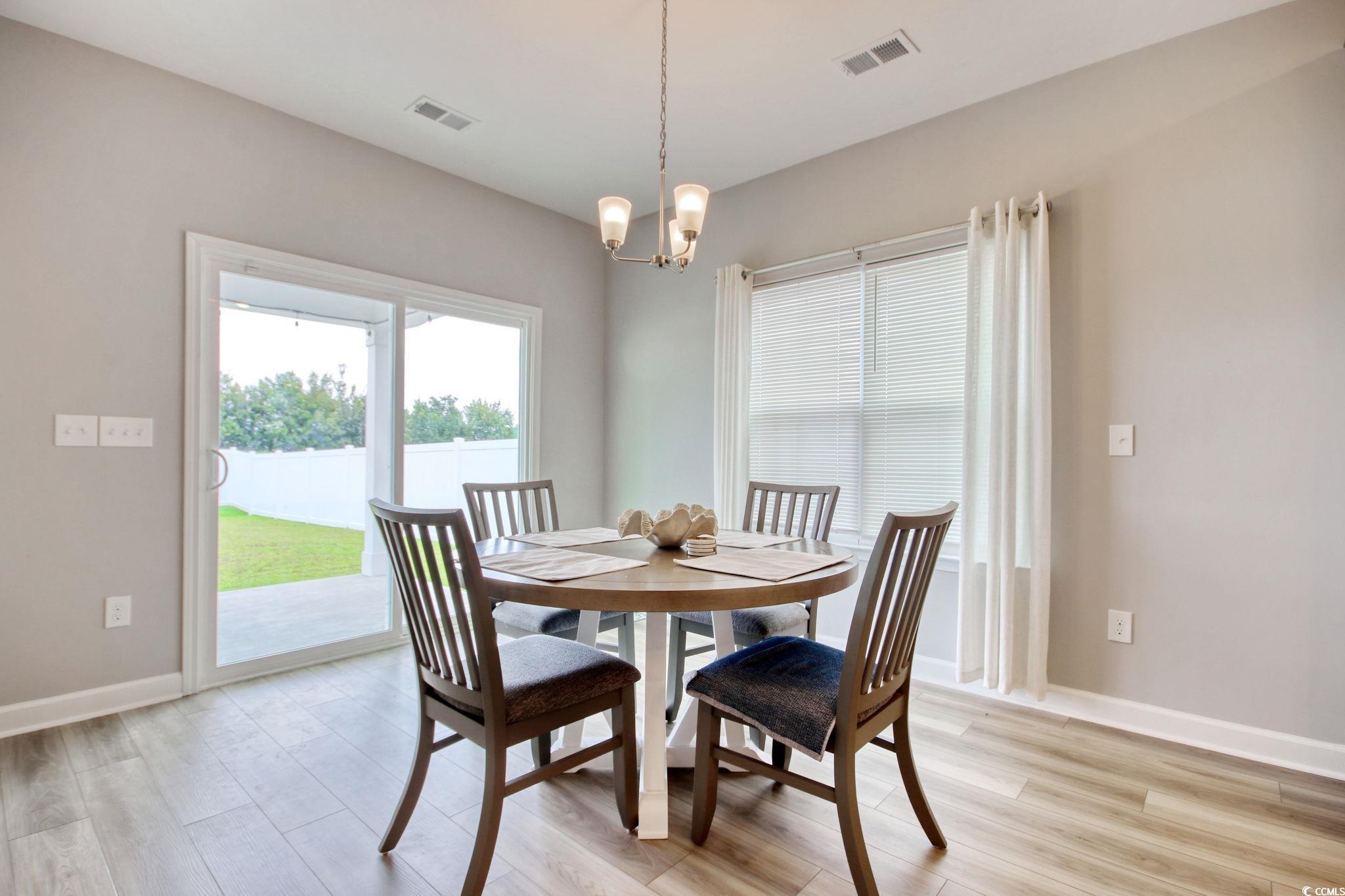 741 Enchantment Loop Property Photo 14