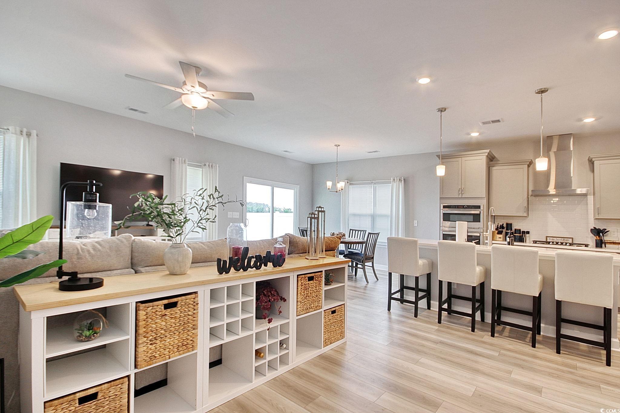 741 Enchantment Loop Property Photo 17