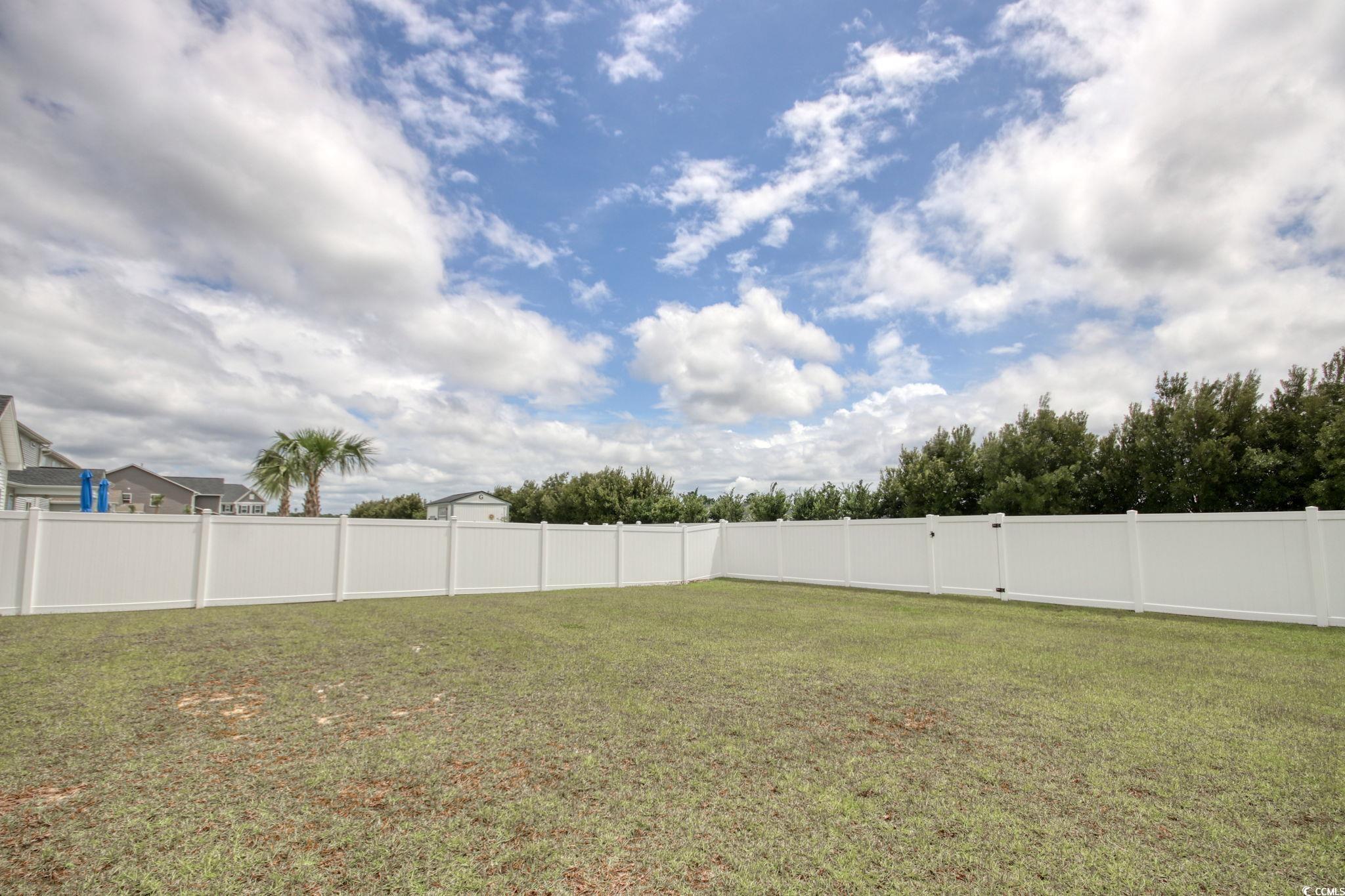 741 Enchantment Loop Property Photo 34