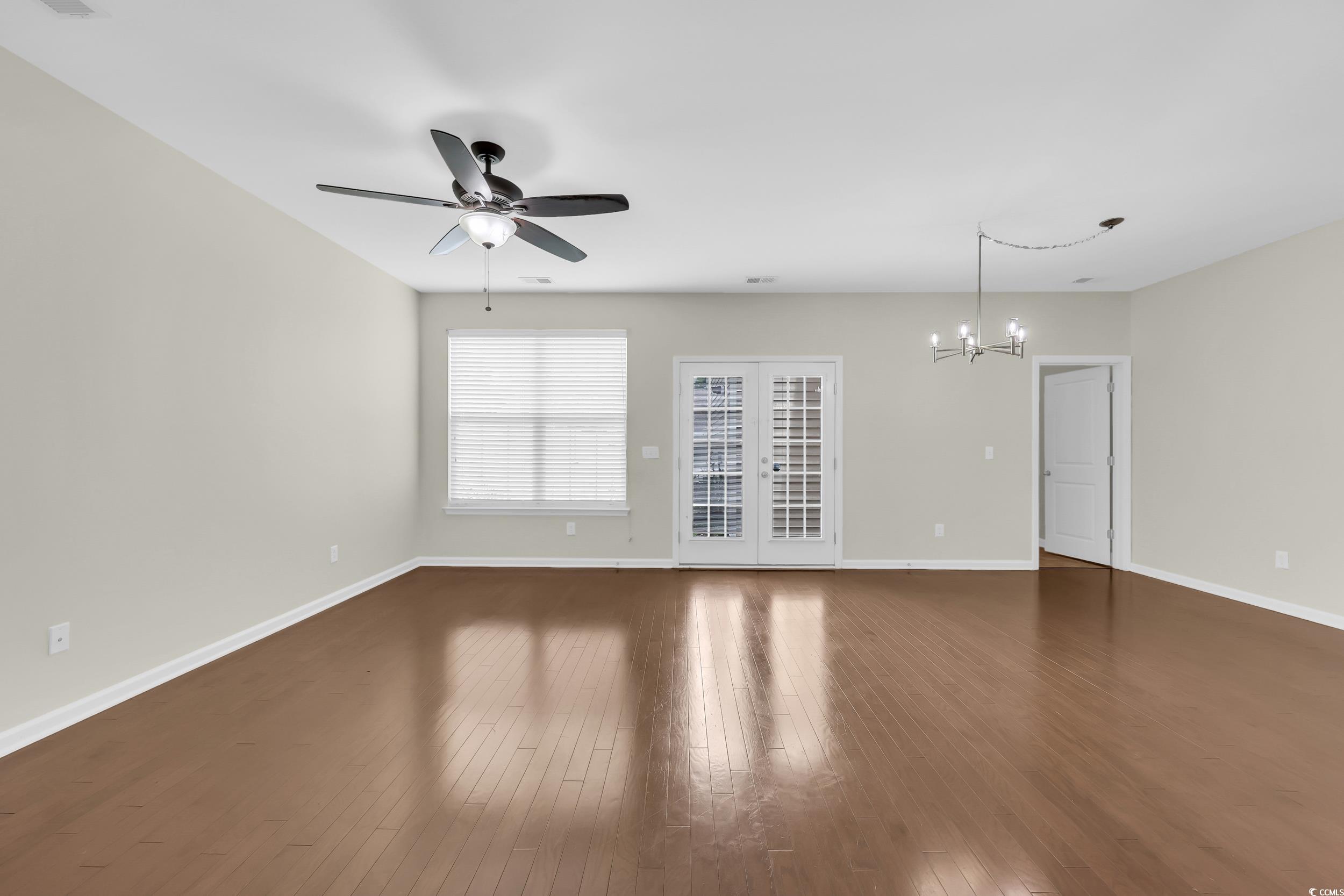 636 Pistoia Ln. Property Photo 9