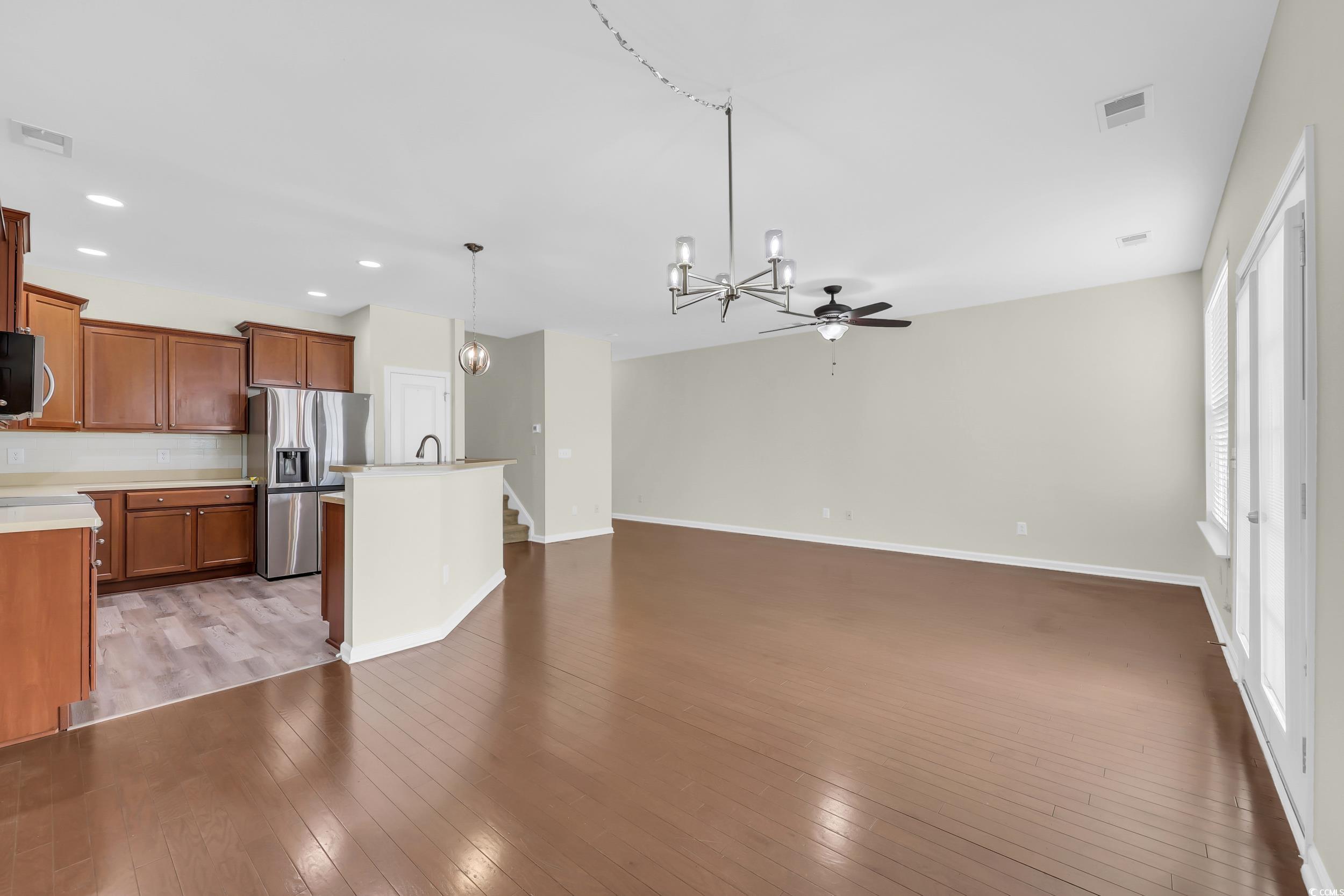 636 Pistoia Ln. Property Photo 14