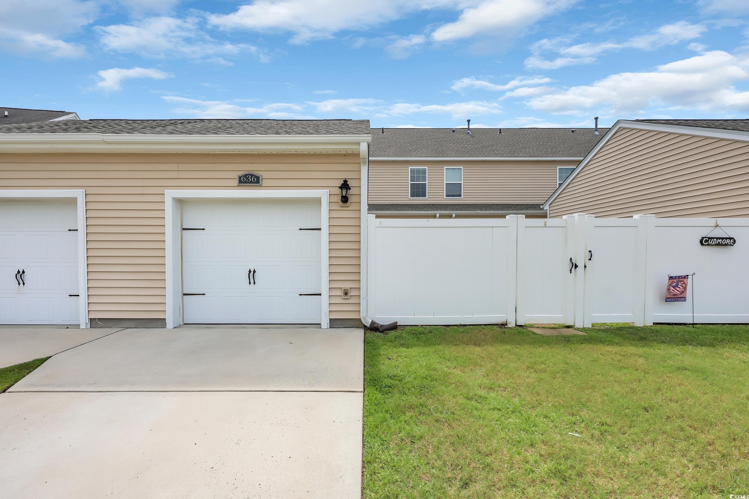 636 Pistoia Ln. Property Photo 33