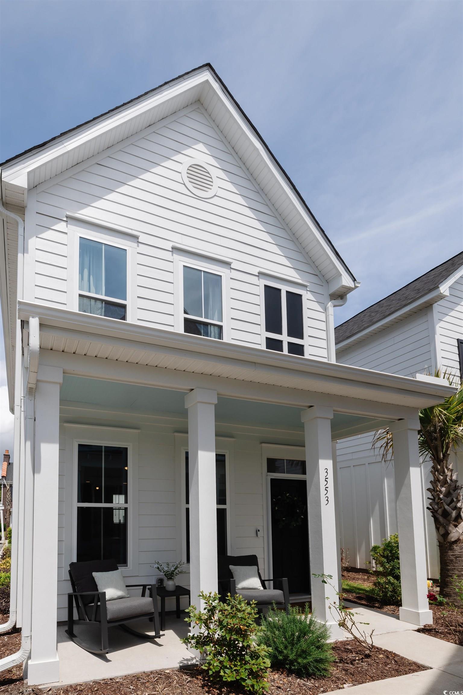 3553 Ladybank Loop Property Photo 1