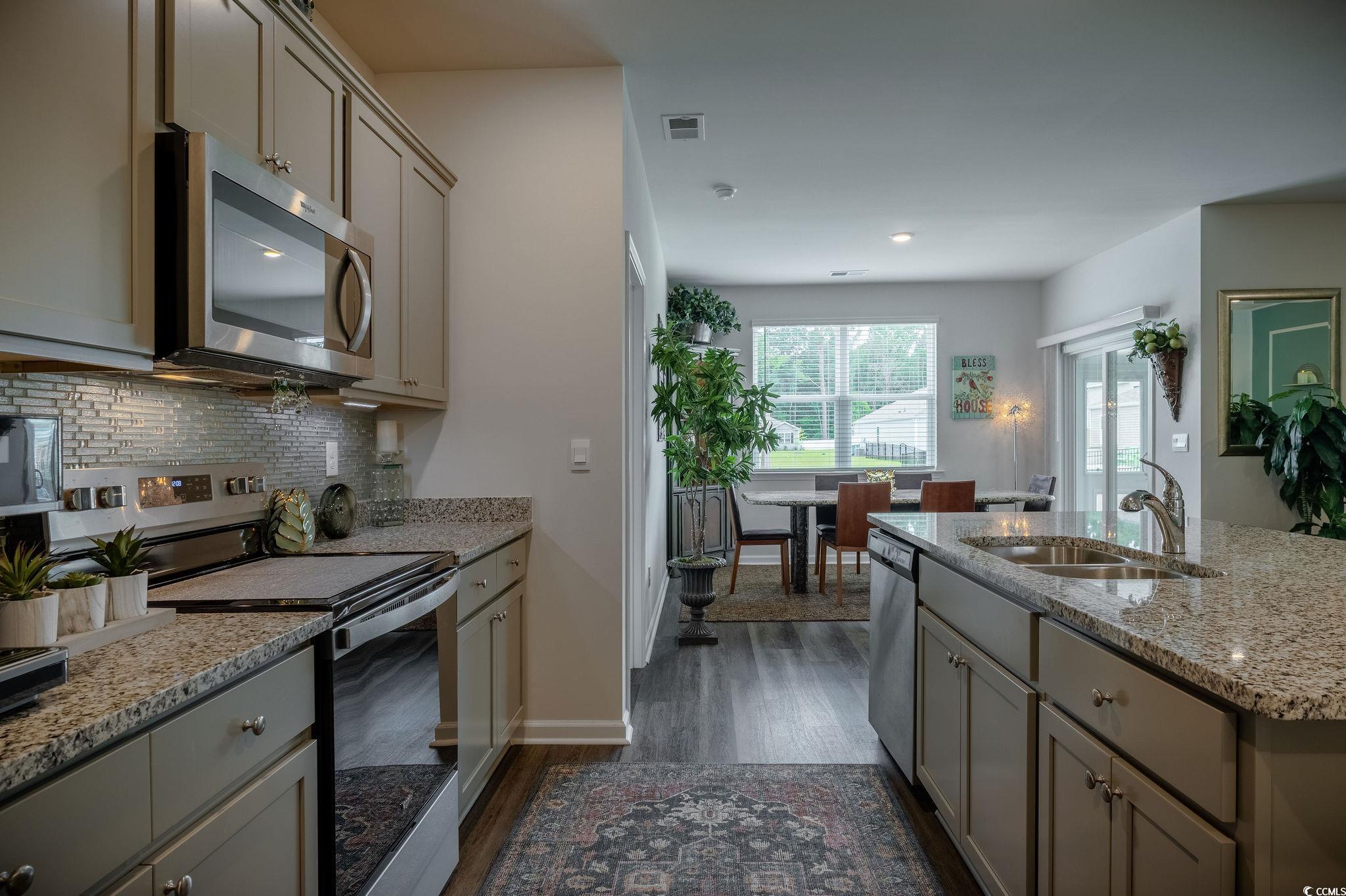 171 Cassina Dr. Property Photo 13