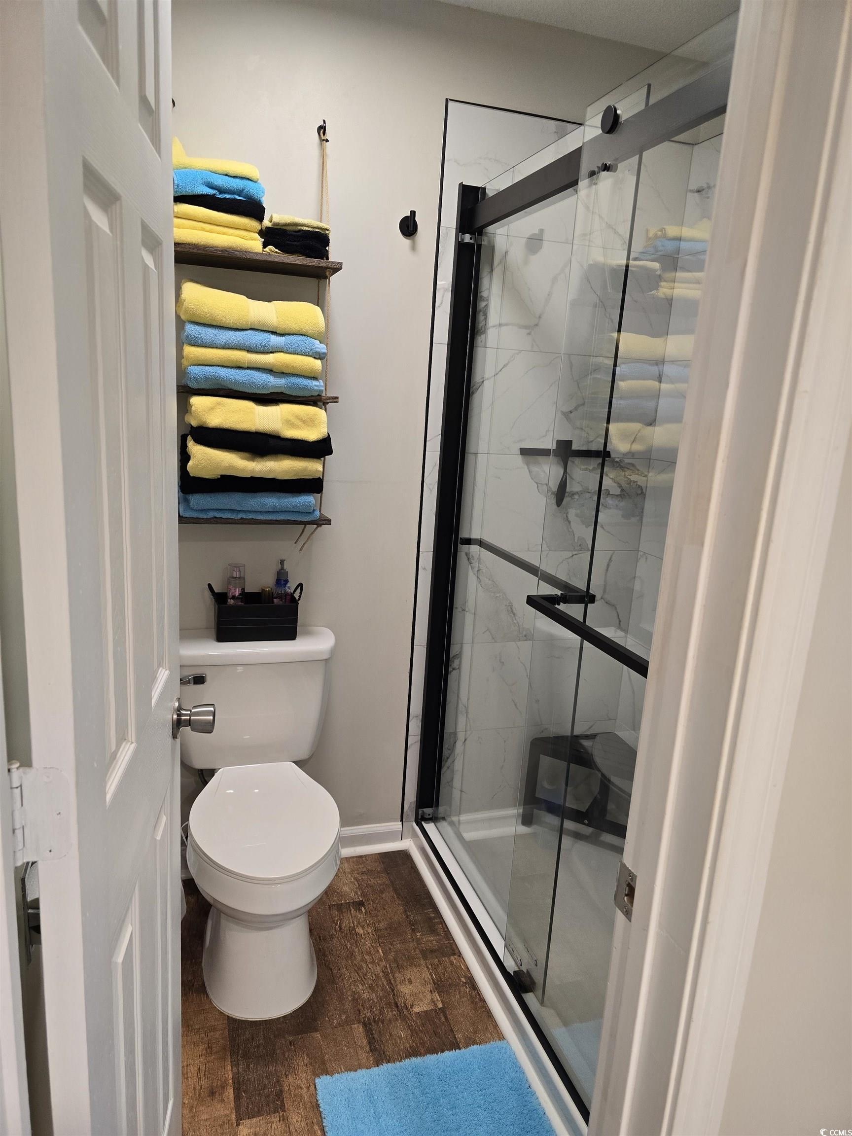 4417 Eastport Blvd. Property Photo 22