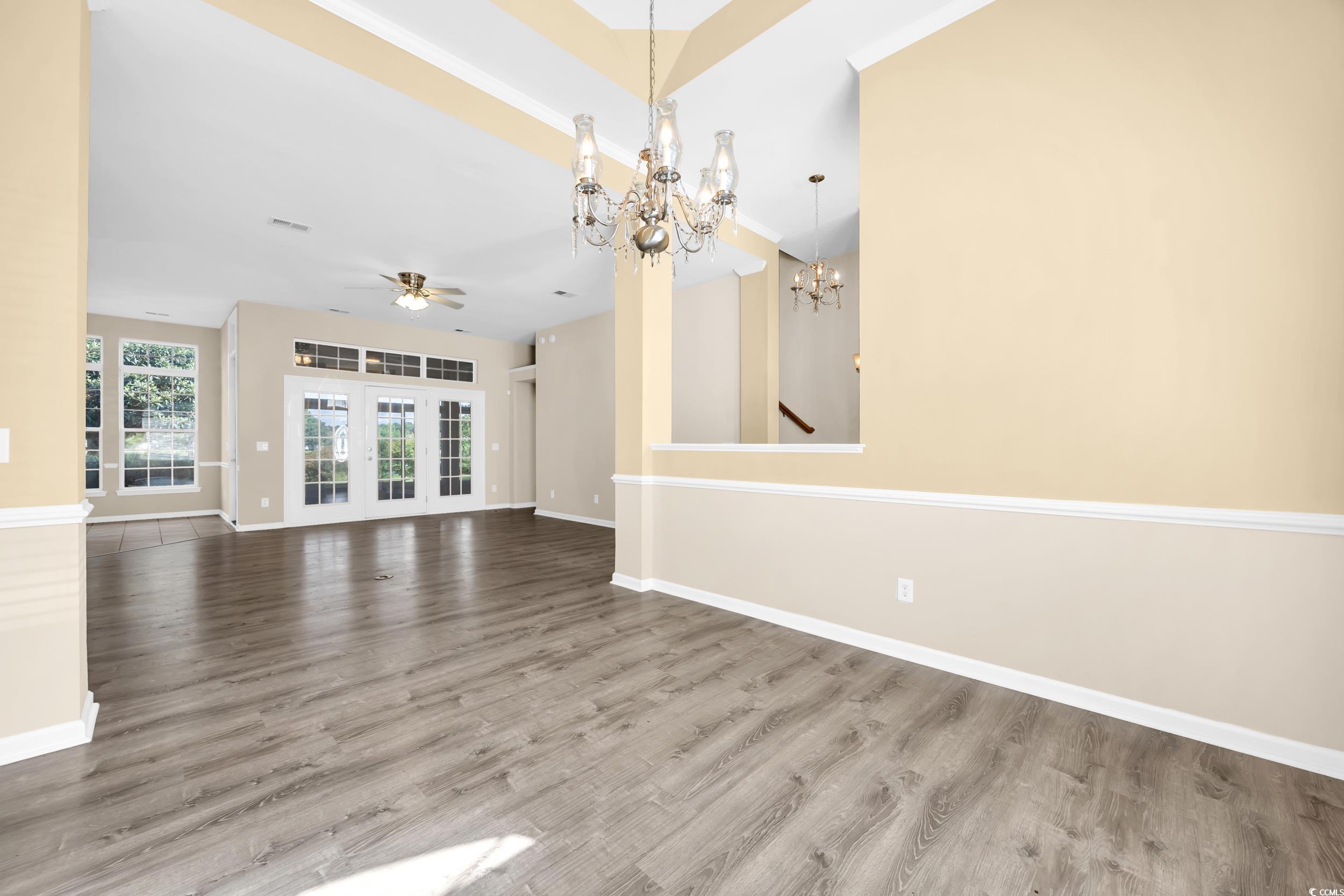 414 Carriage Lake Dr. Property Photo 5