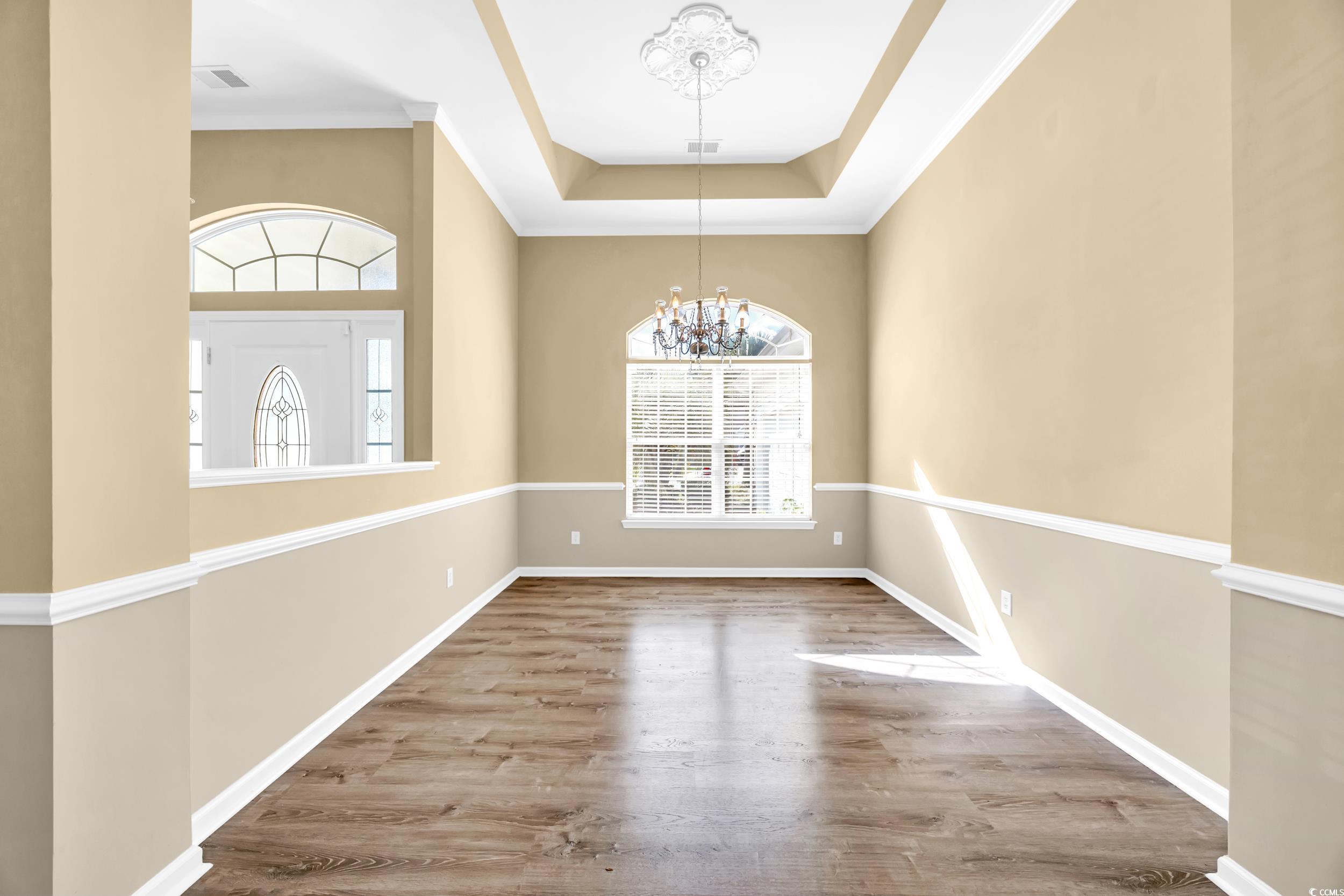 414 Carriage Lake Dr. Property Photo 9