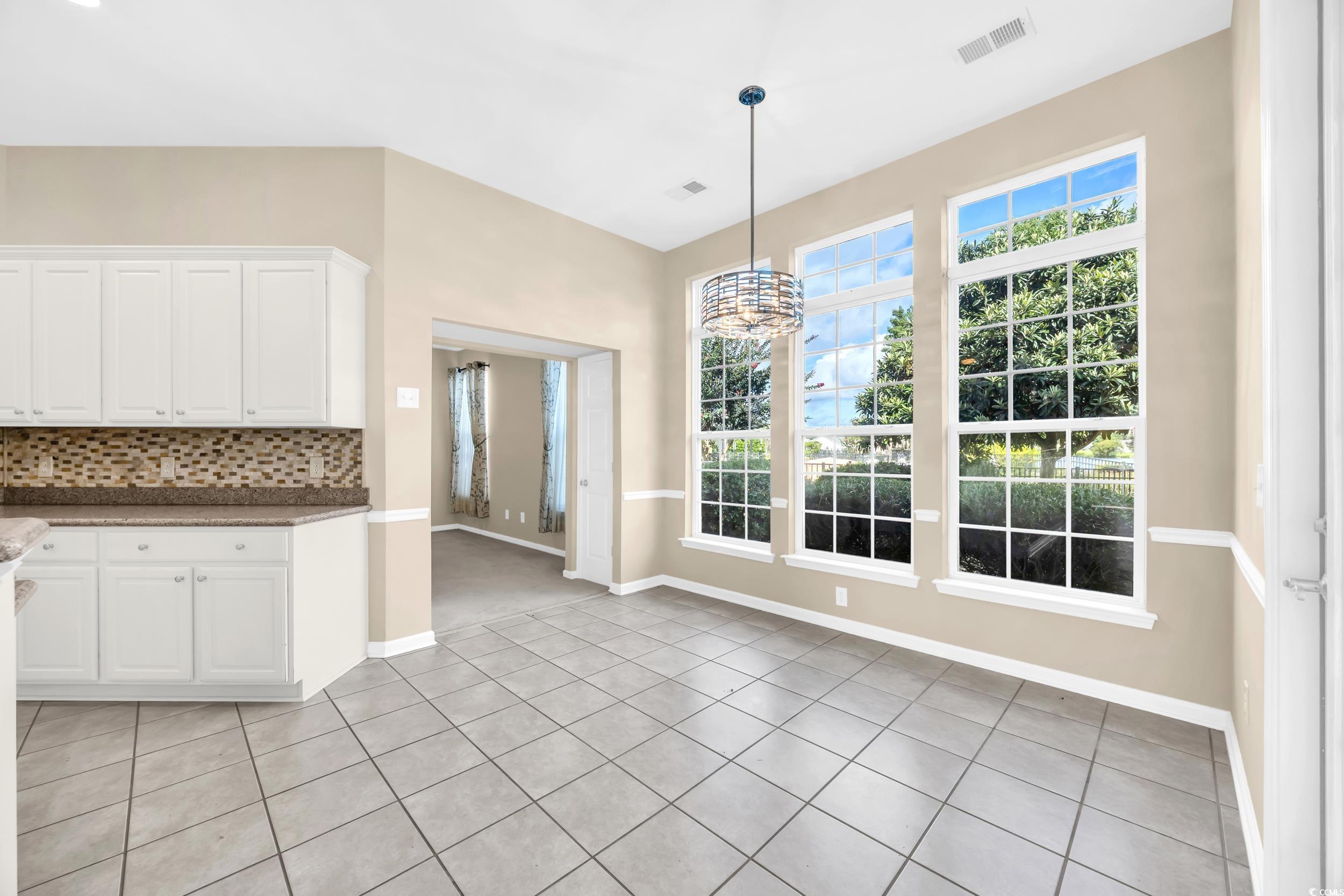 414 Carriage Lake Dr. Property Photo 13