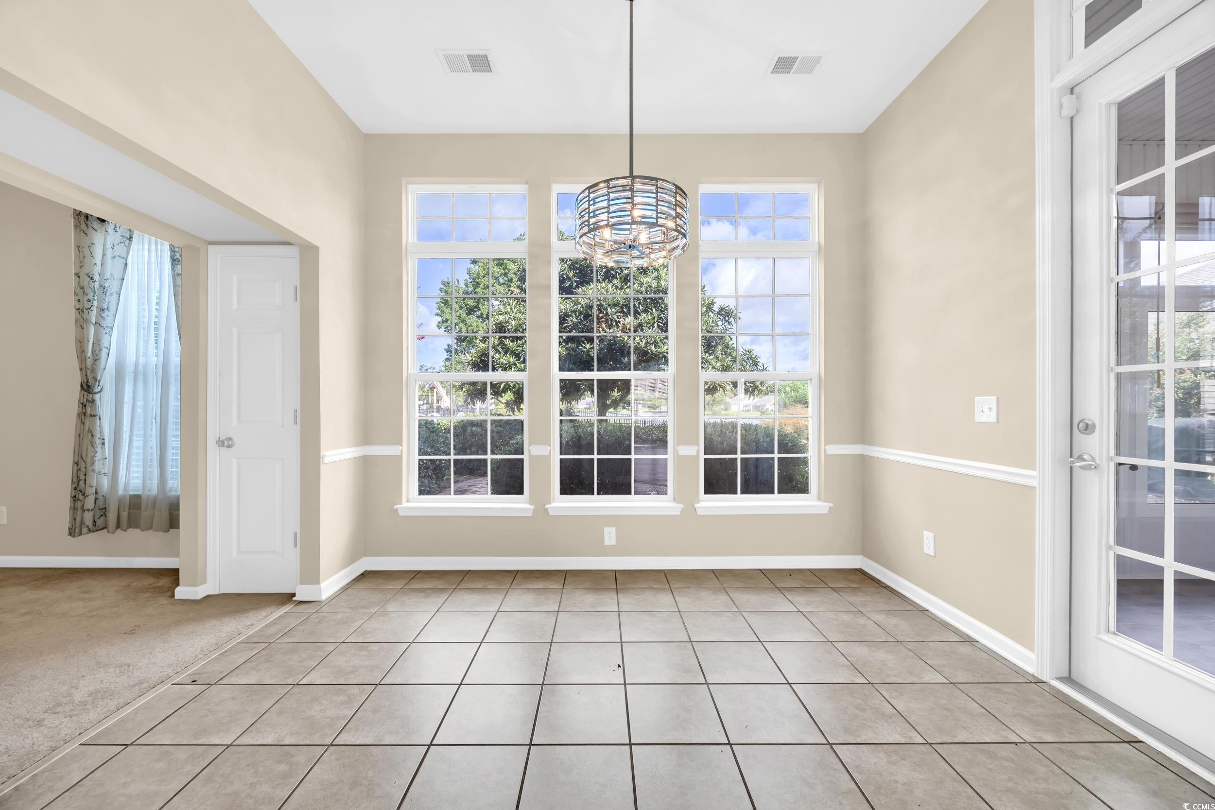 414 Carriage Lake Dr. Property Photo 14