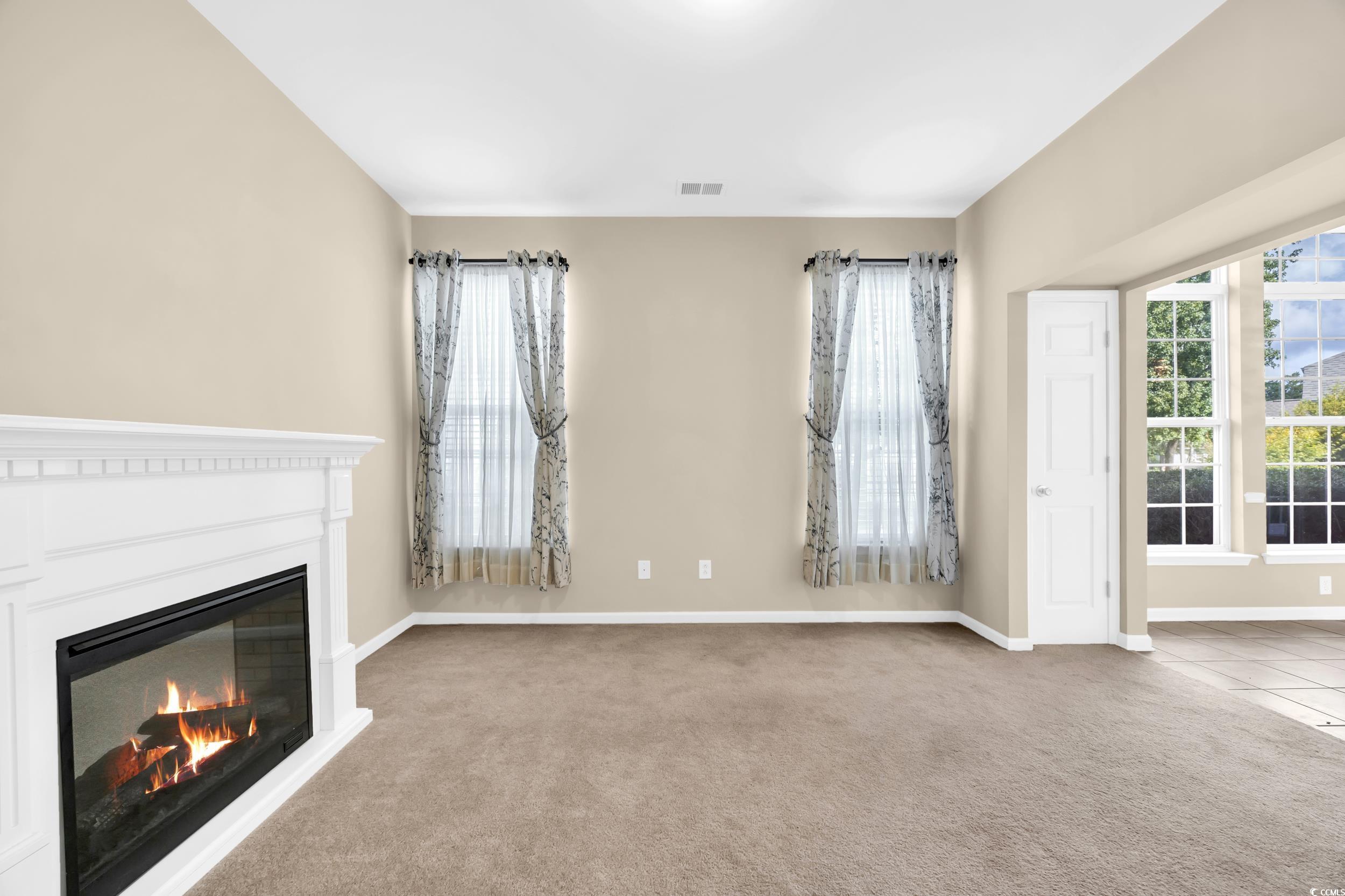 414 Carriage Lake Dr. Property Photo 18