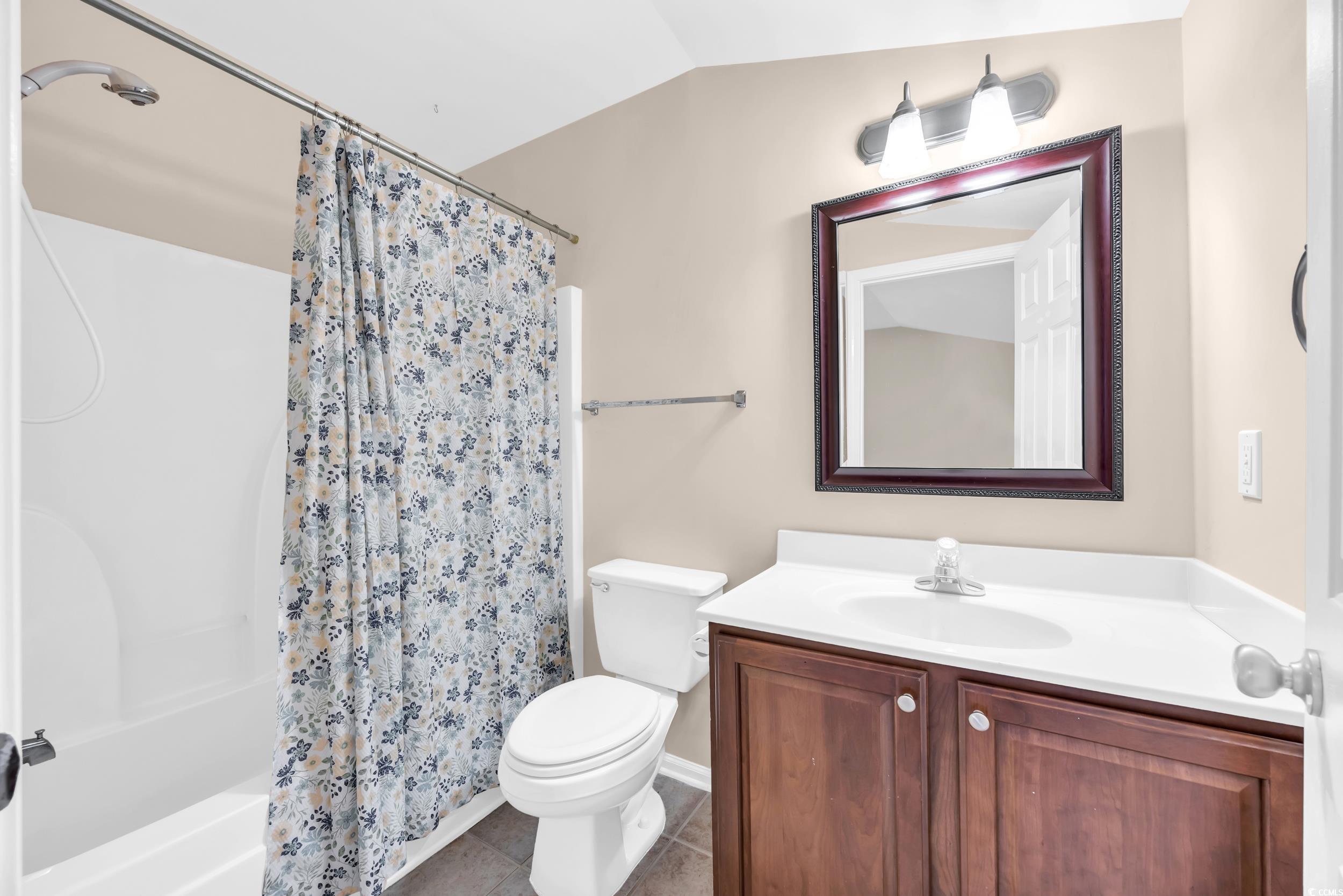 414 Carriage Lake Dr. Property Photo 28