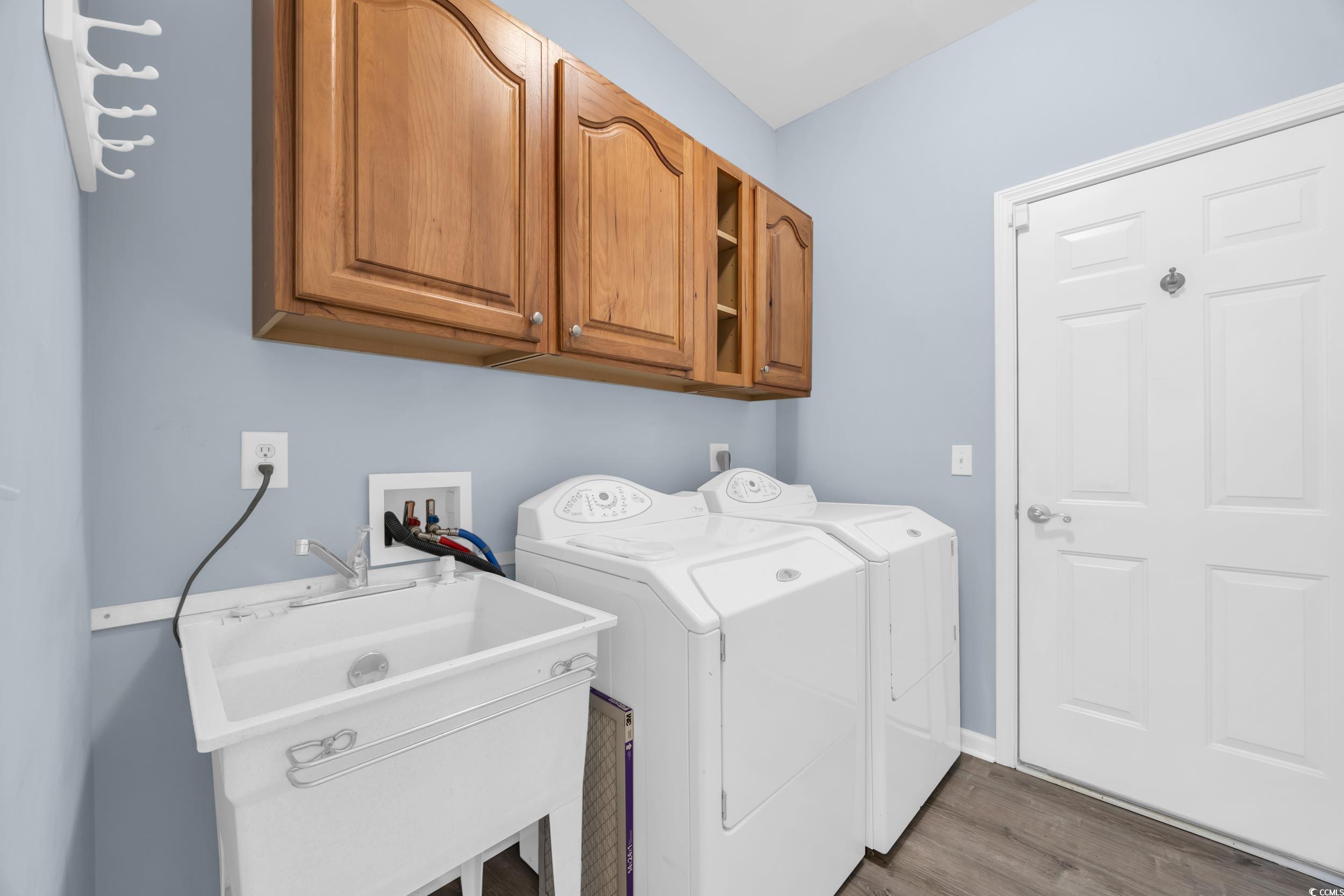 414 Carriage Lake Dr. Property Photo 29