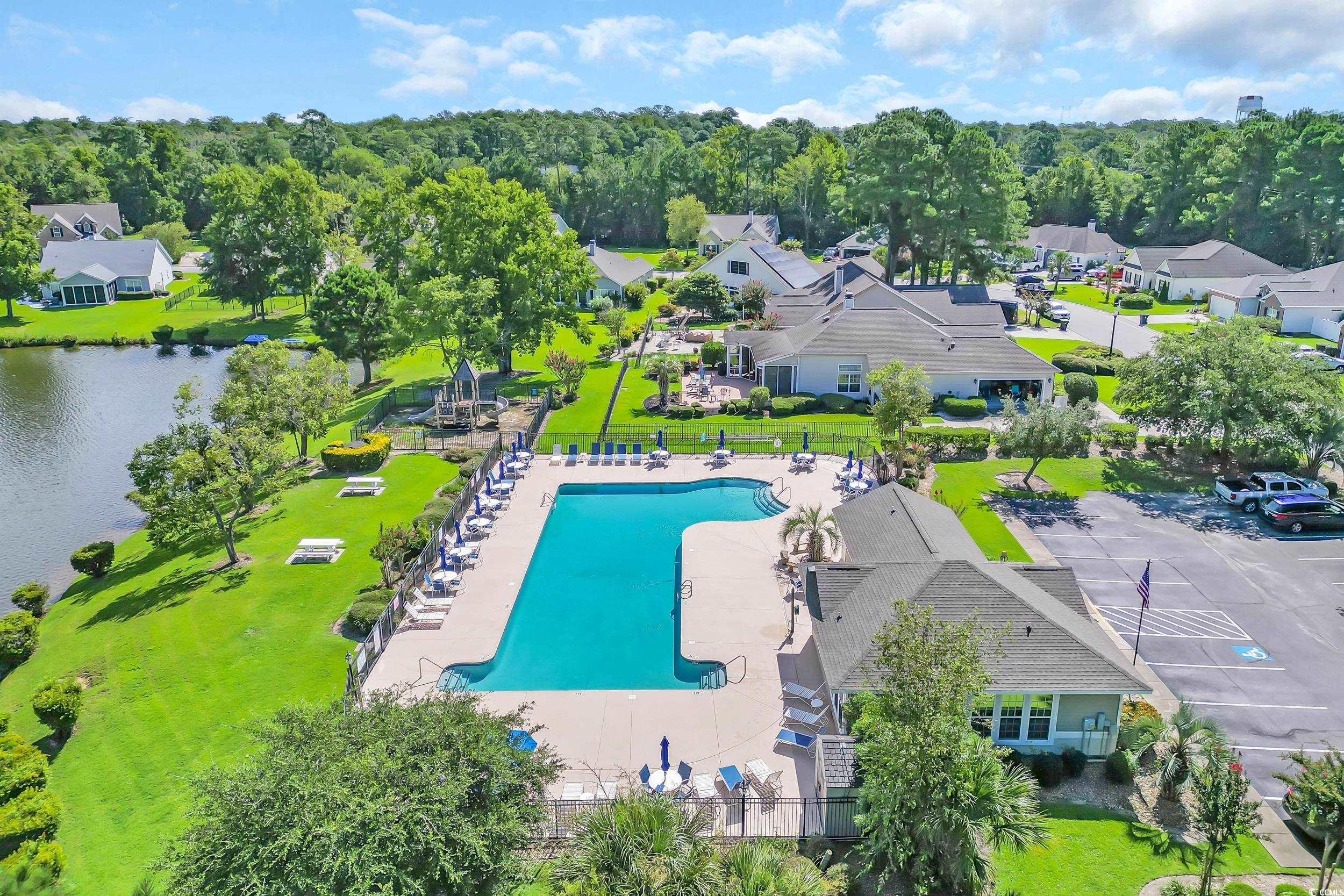 414 Carriage Lake Dr. Property Photo 35