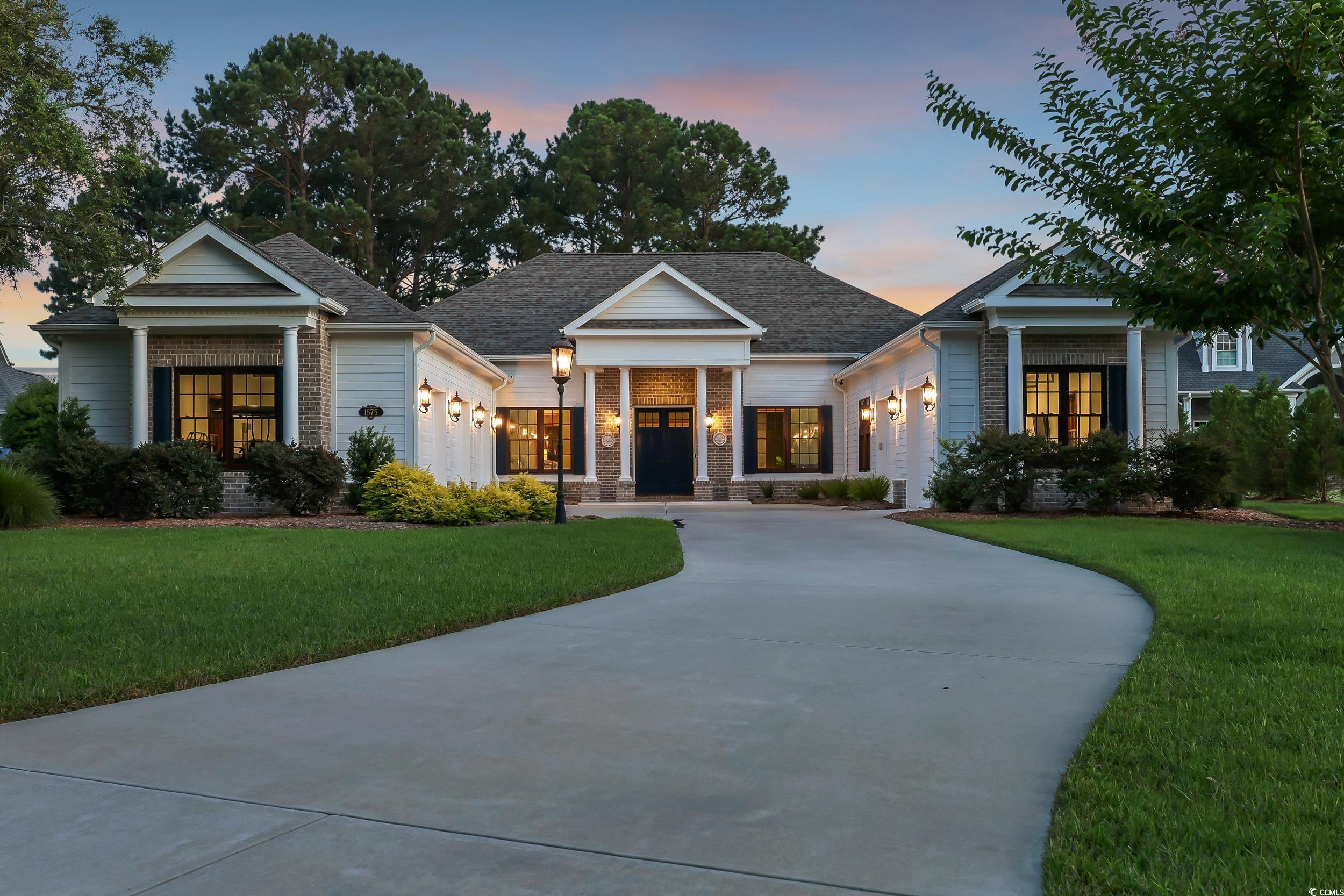 1575 Heritage Dr. Property Photo 1