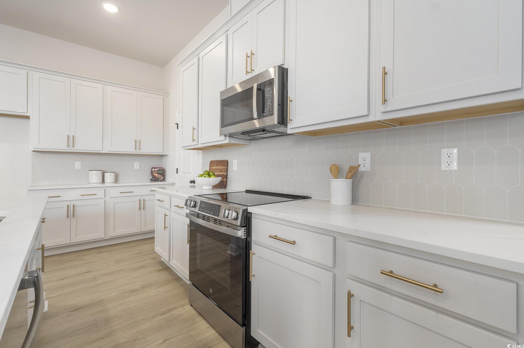 767 Ebb Tide Rd. Property Photo 12