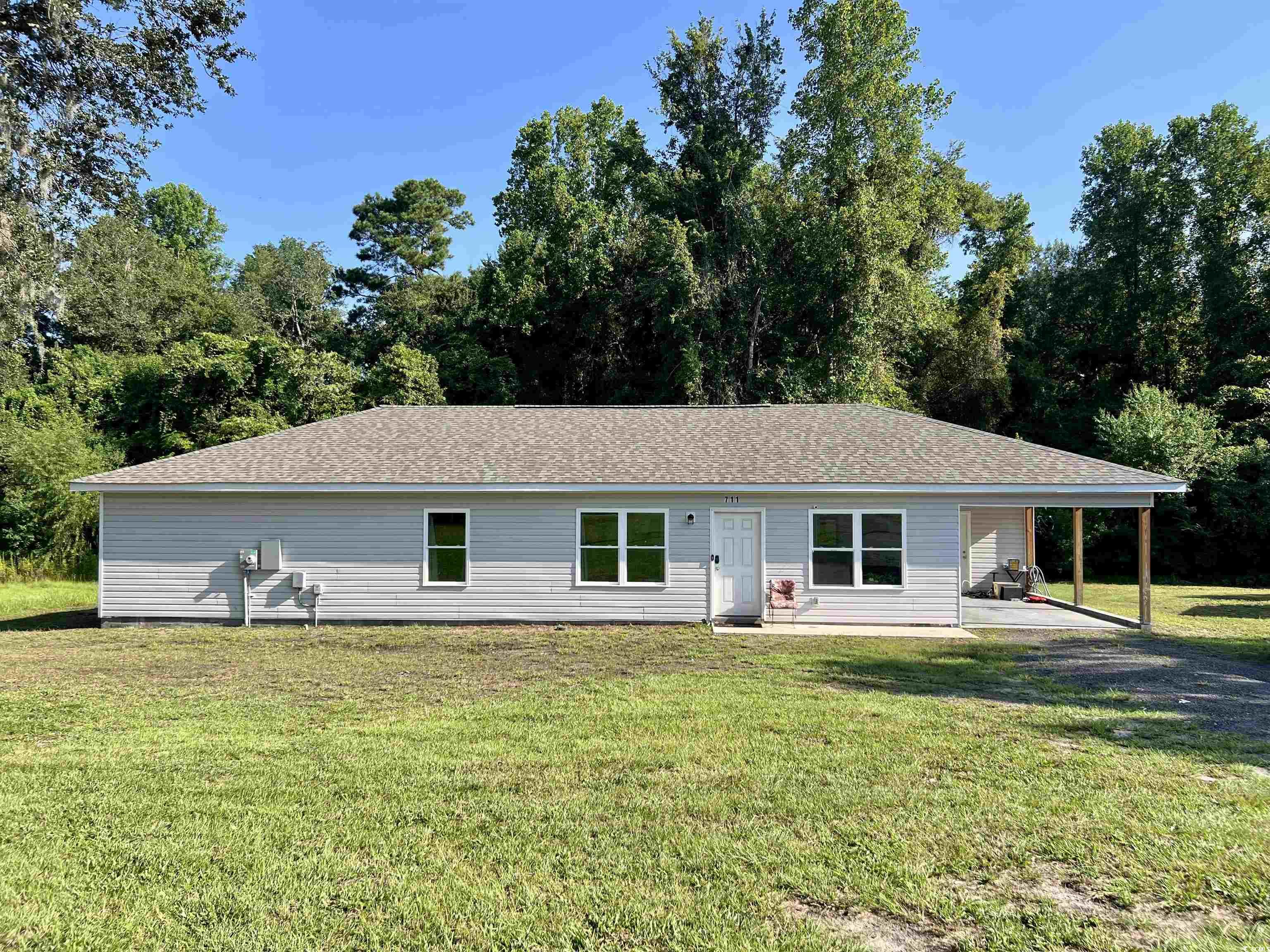 711 Highway 90 Property Photo 1