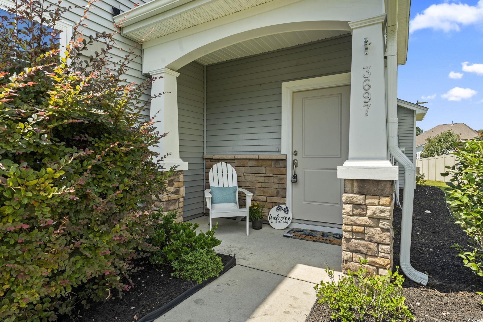 3697 White Wing Circle Property Photo 3