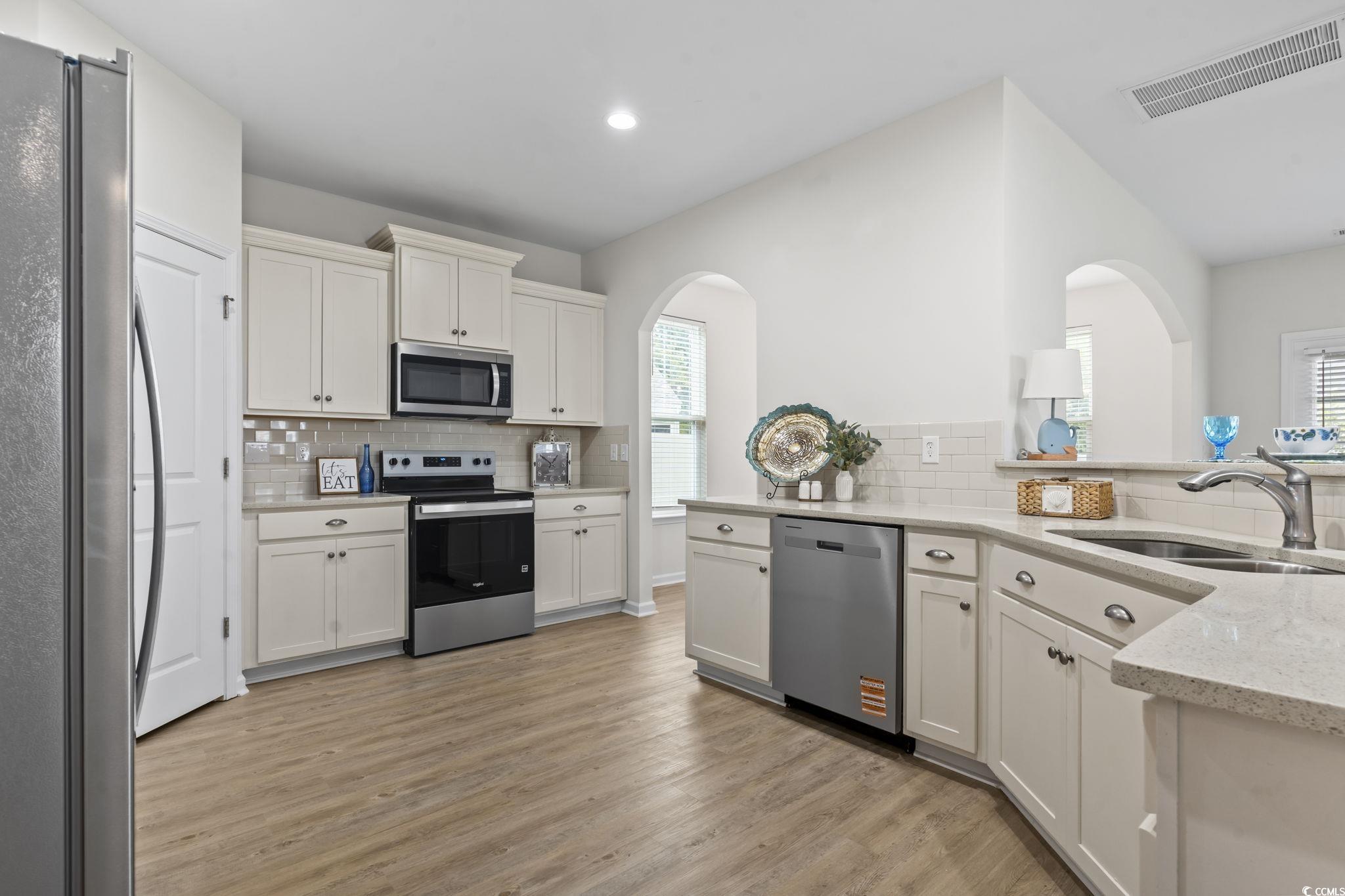 3697 White Wing Circle Property Photo 9