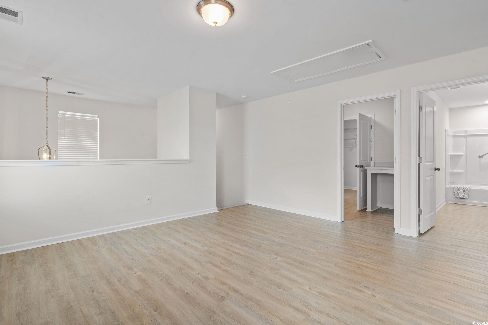 3697 White Wing Circle Property Photo 19