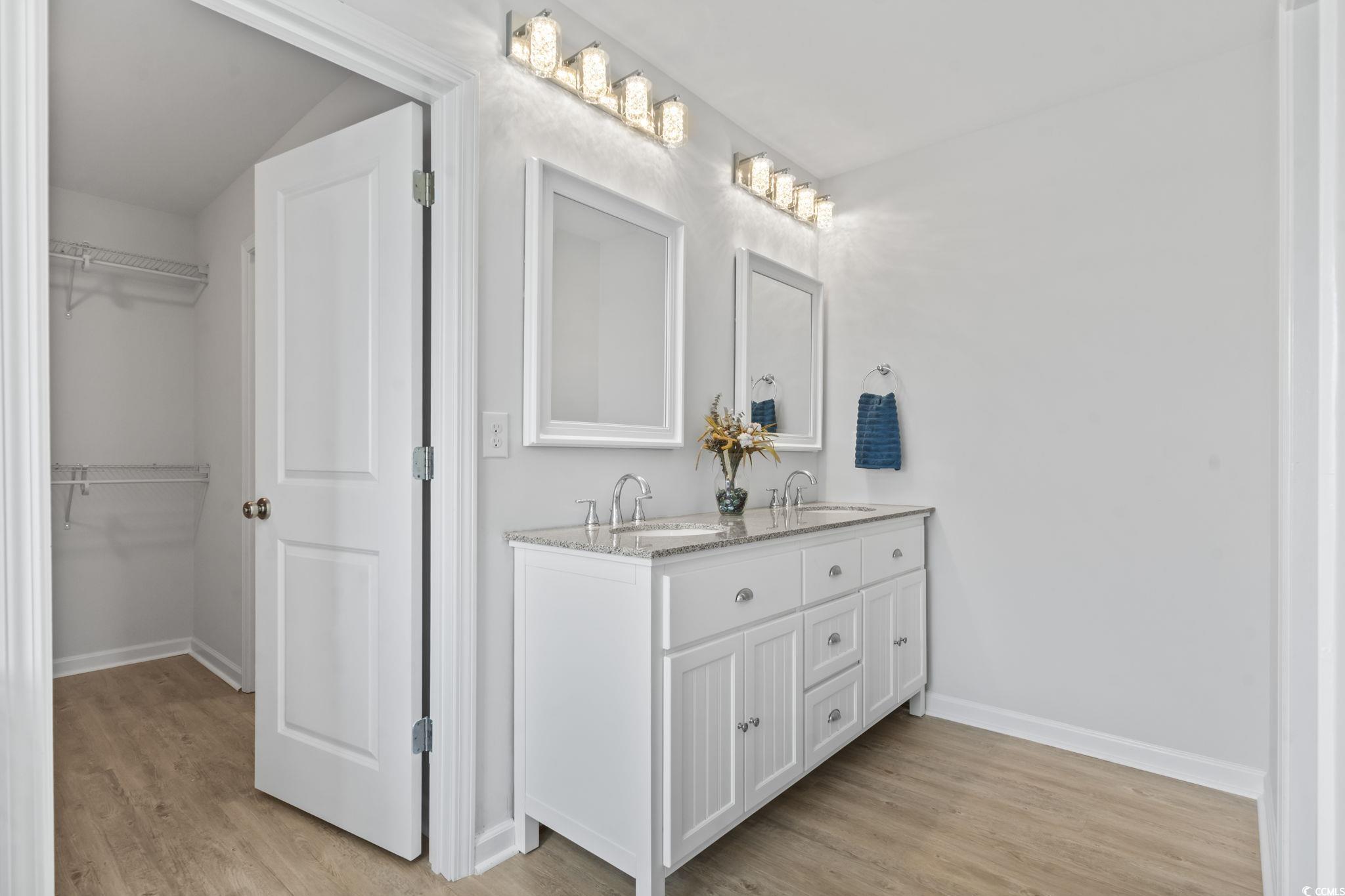 3697 White Wing Circle Property Photo 27