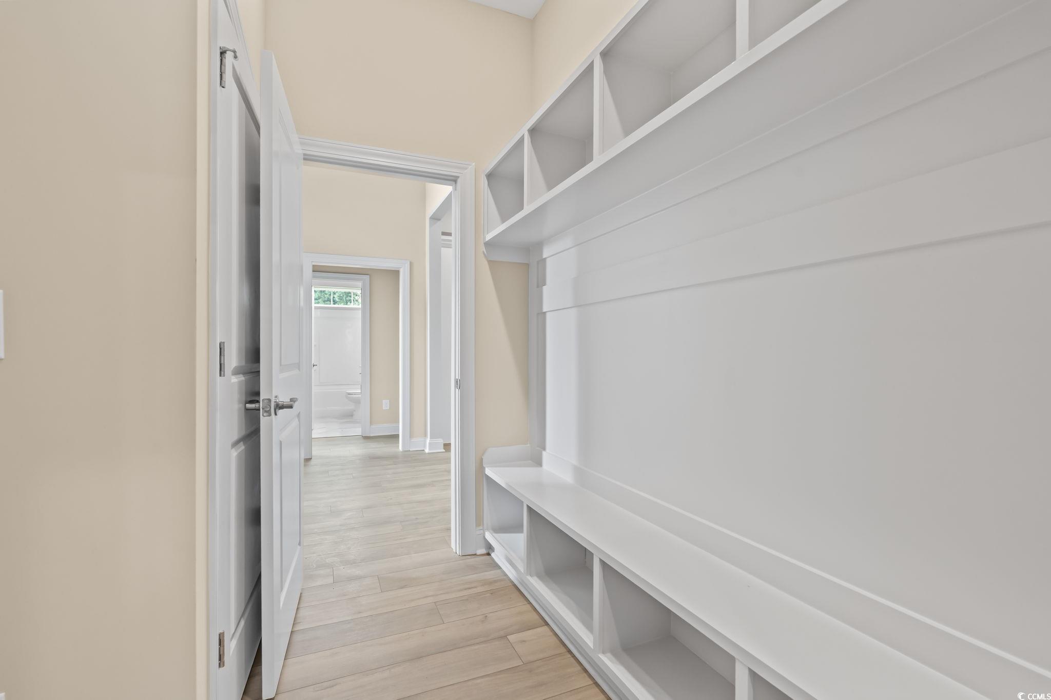 5508 Via Verde Dr. Property Photo 8