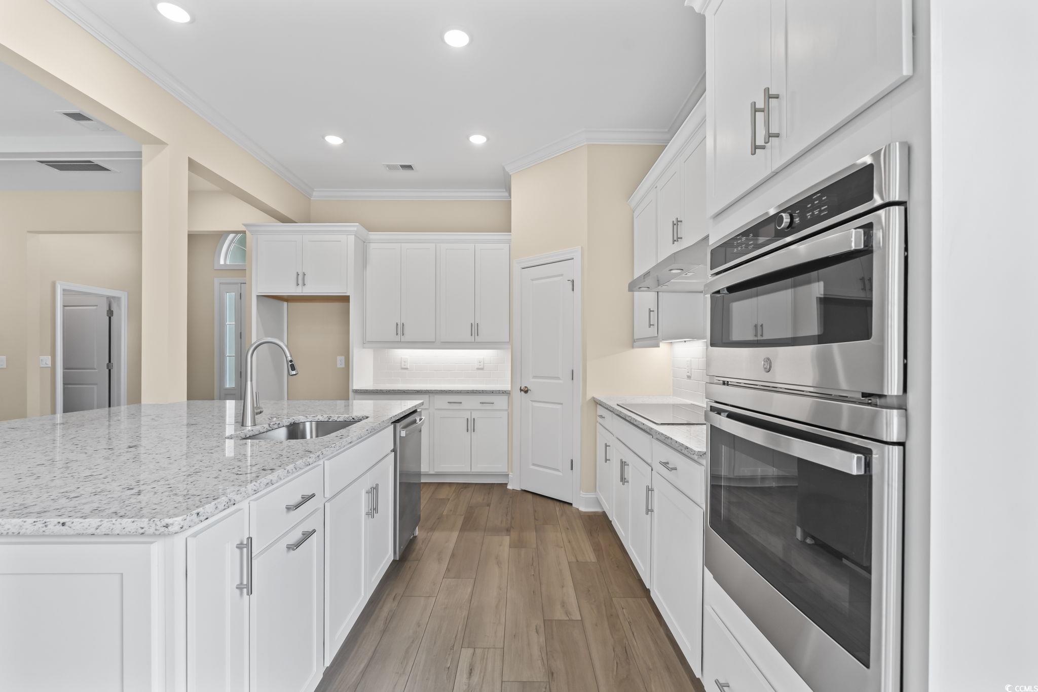 5508 Via Verde Dr. Property Photo 10