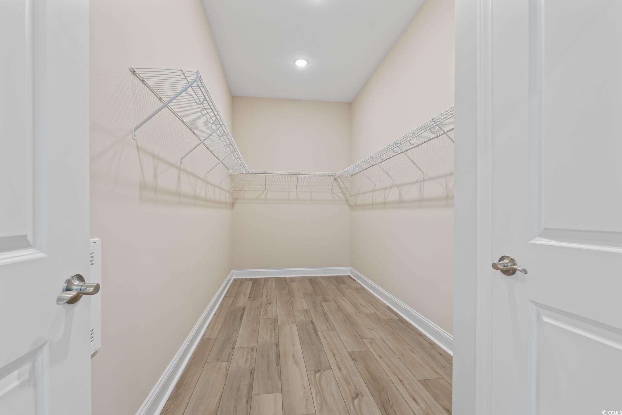 5508 Via Verde Dr. Property Photo 25